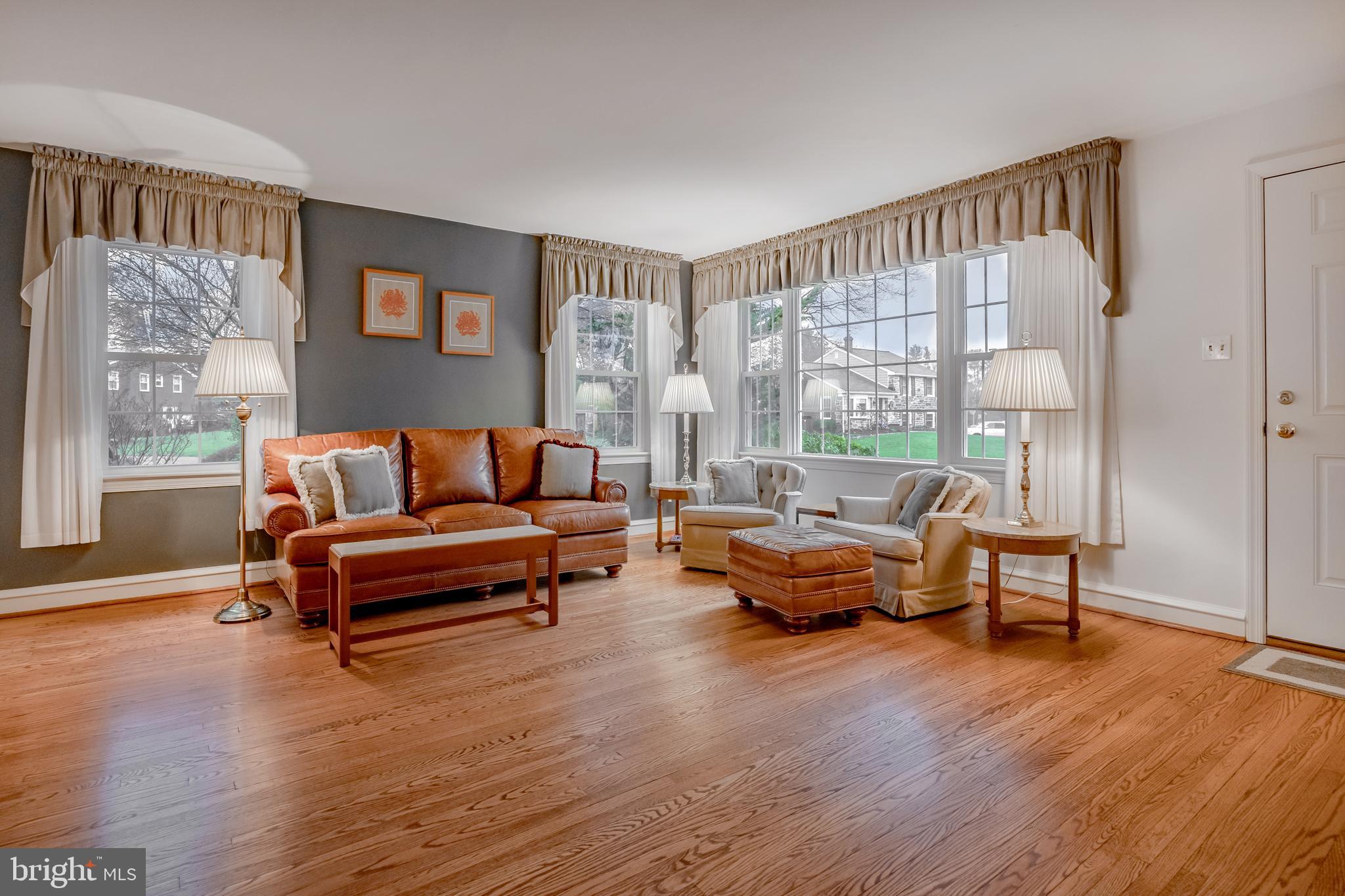 224 Canterbury Dr