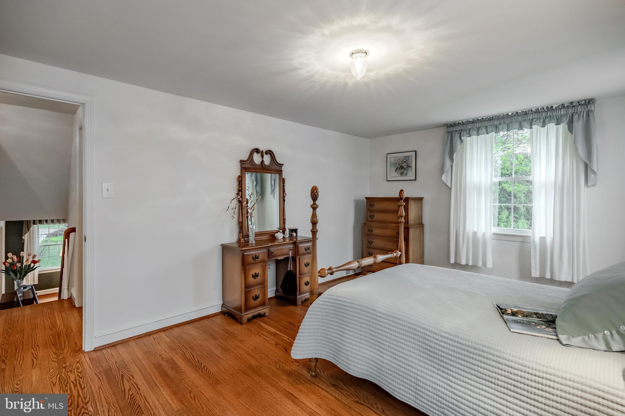 224 Canterbury Dr