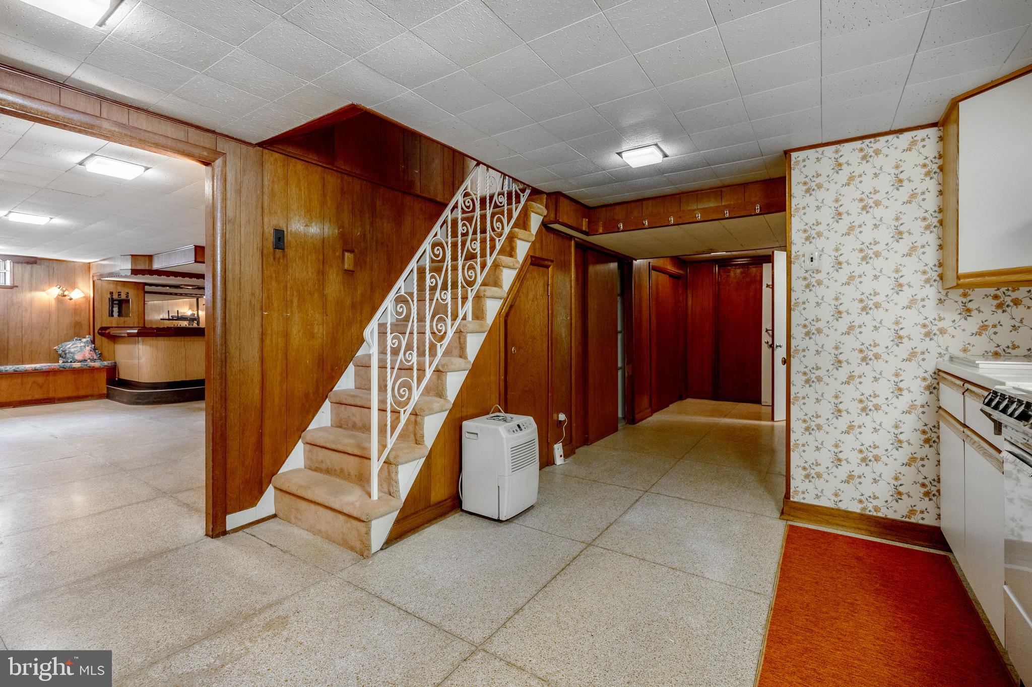 249 West Ave