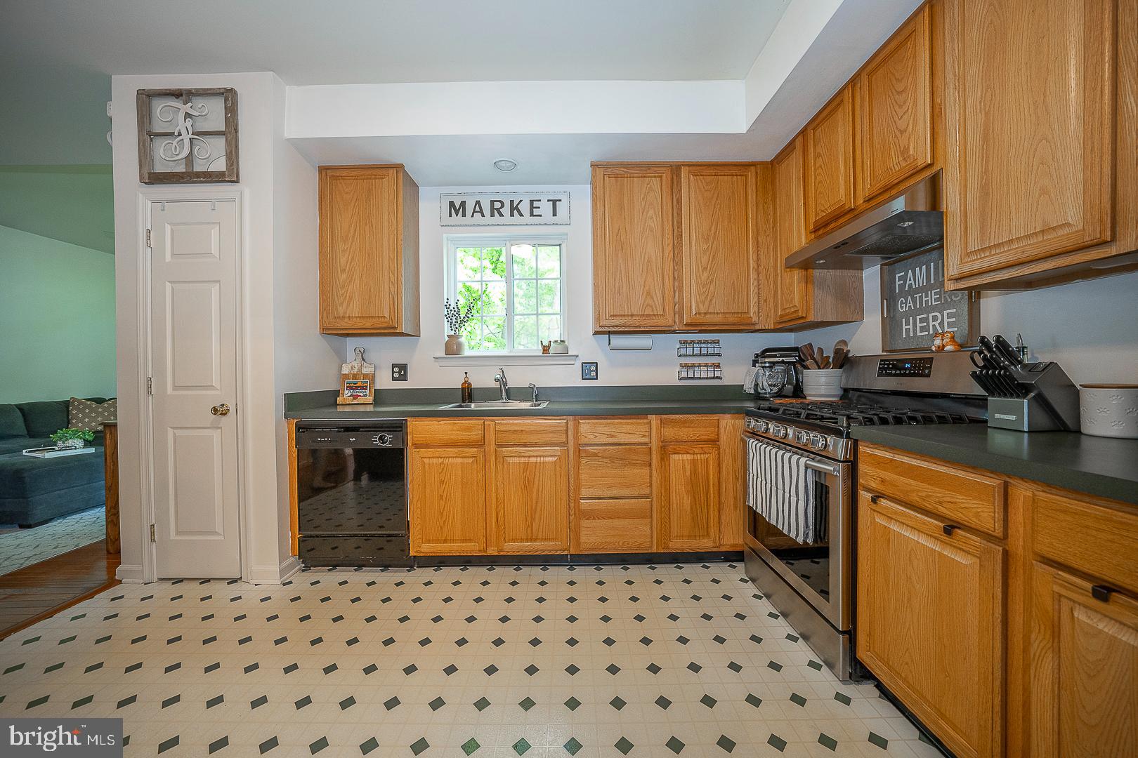 2 CANNON CT