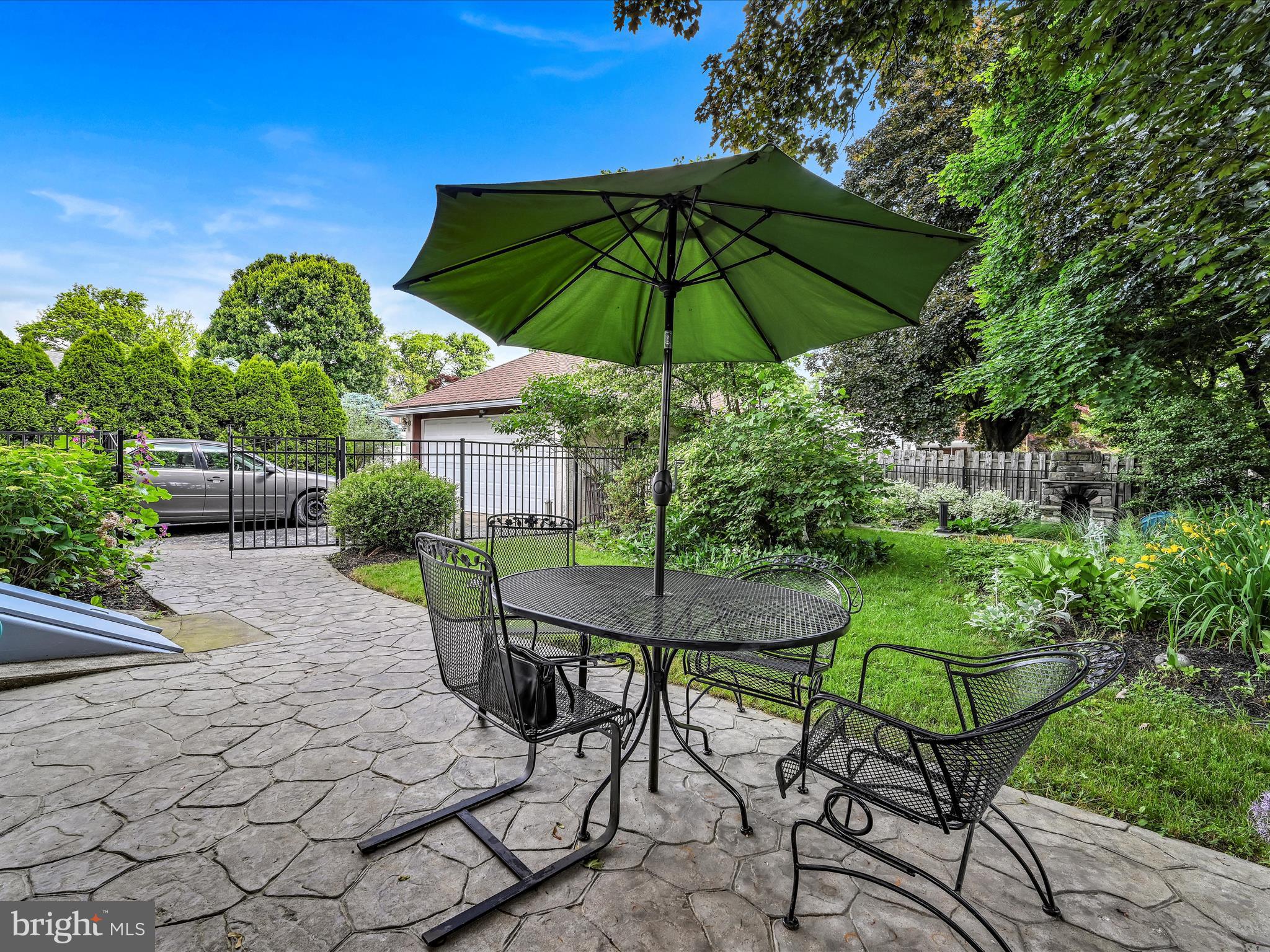 1421 Kingsley Rd