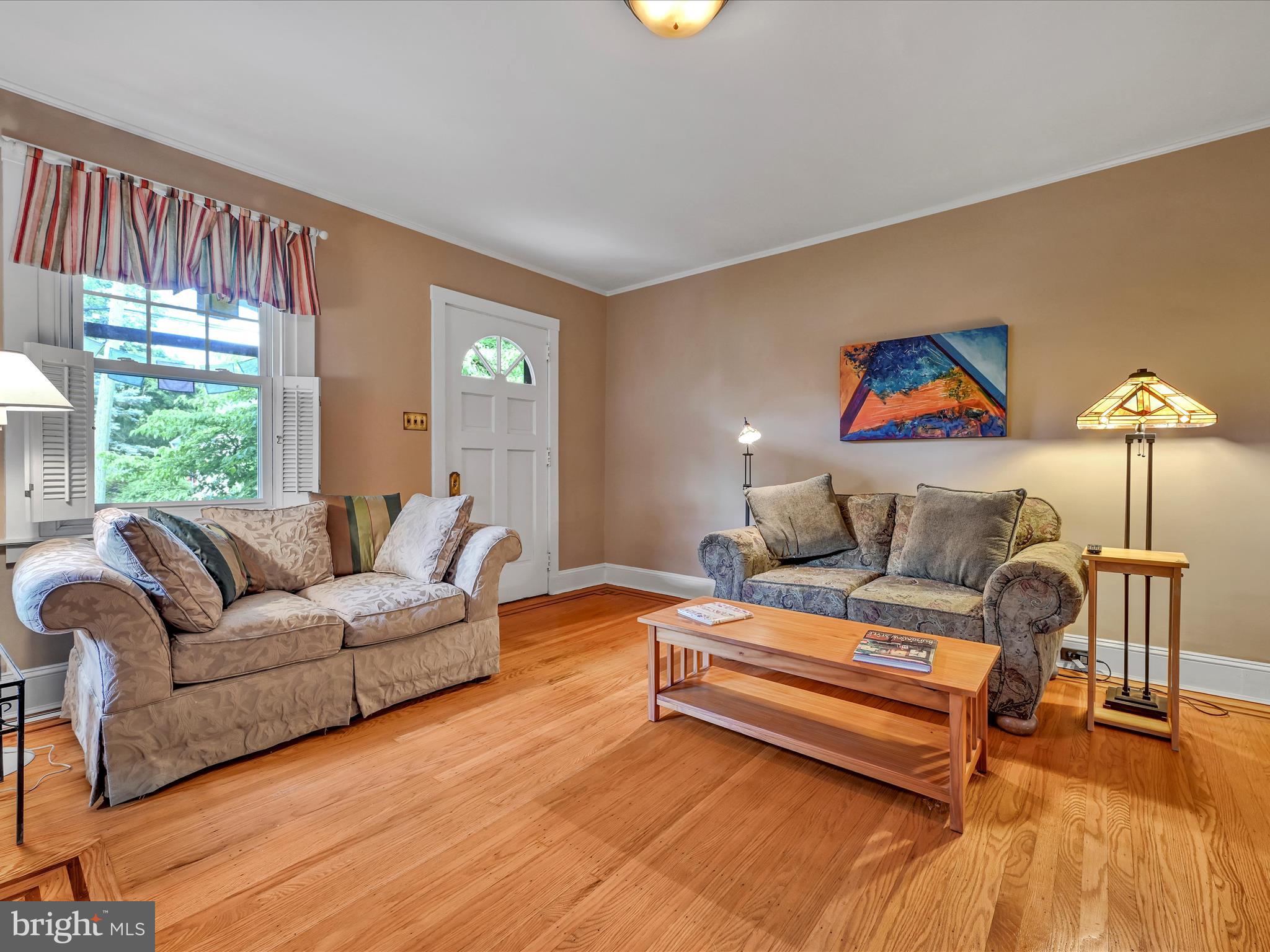 1421 Kingsley Rd