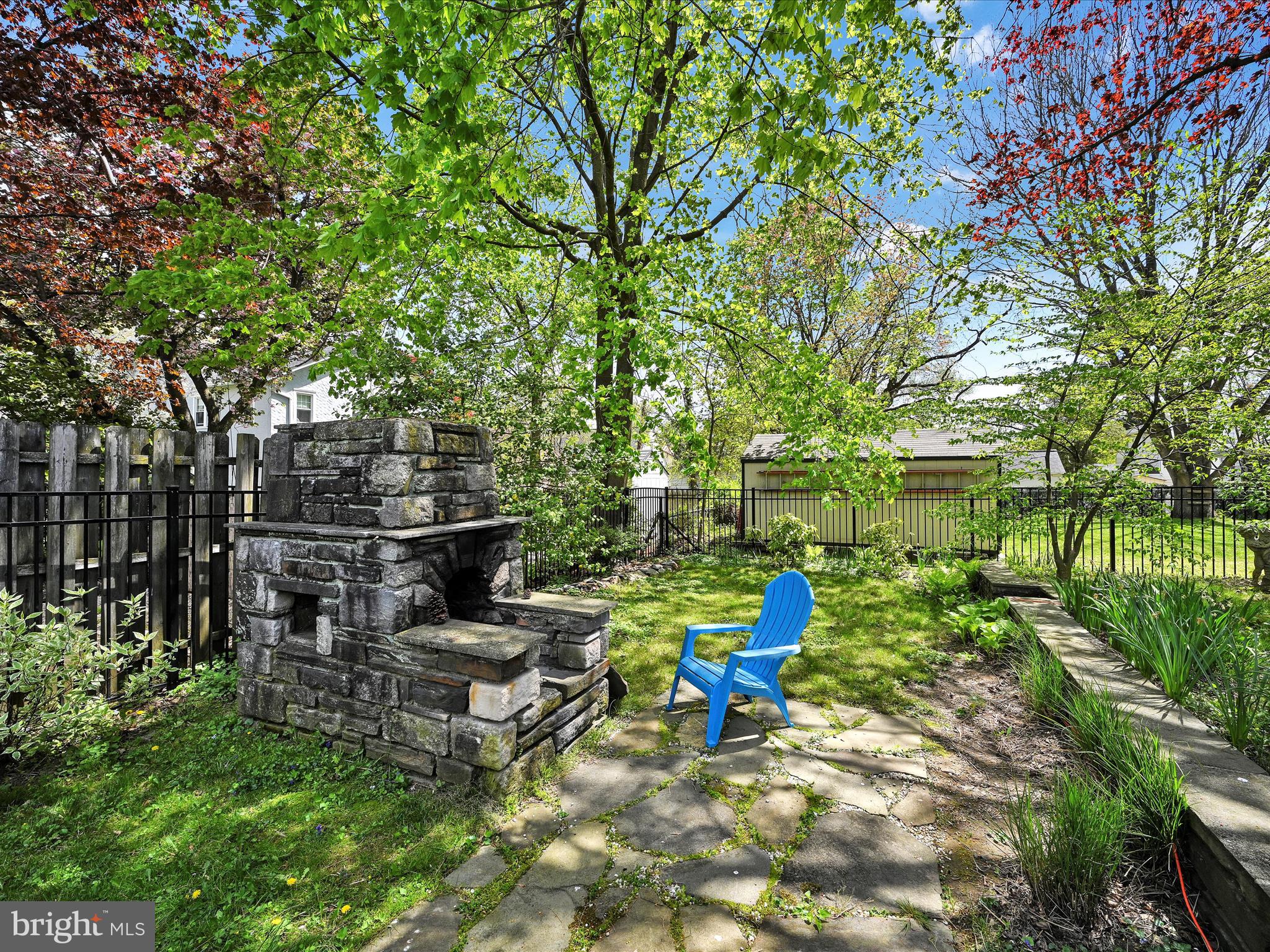 1421 Kingsley Rd