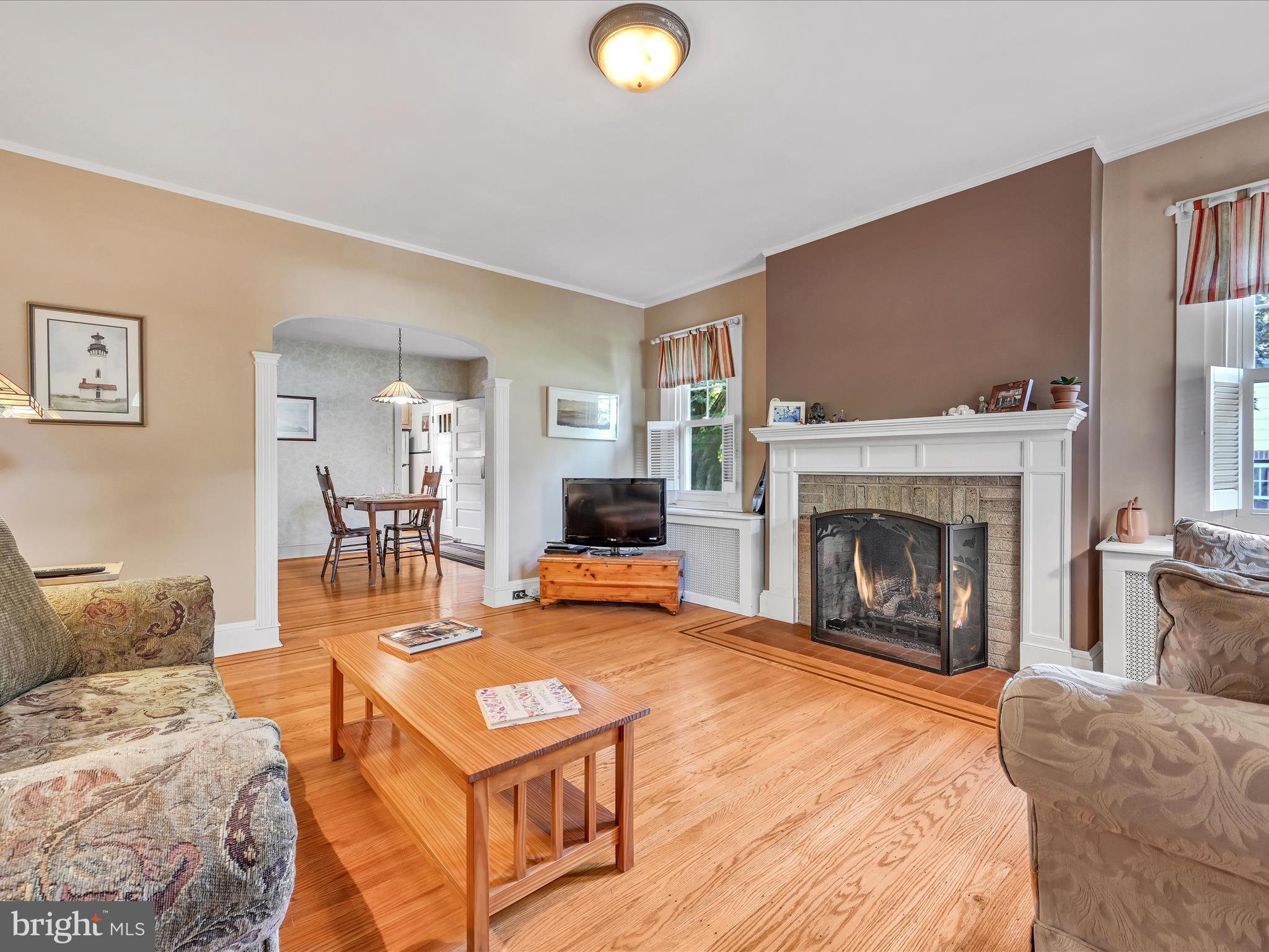 1421 Kingsley Rd