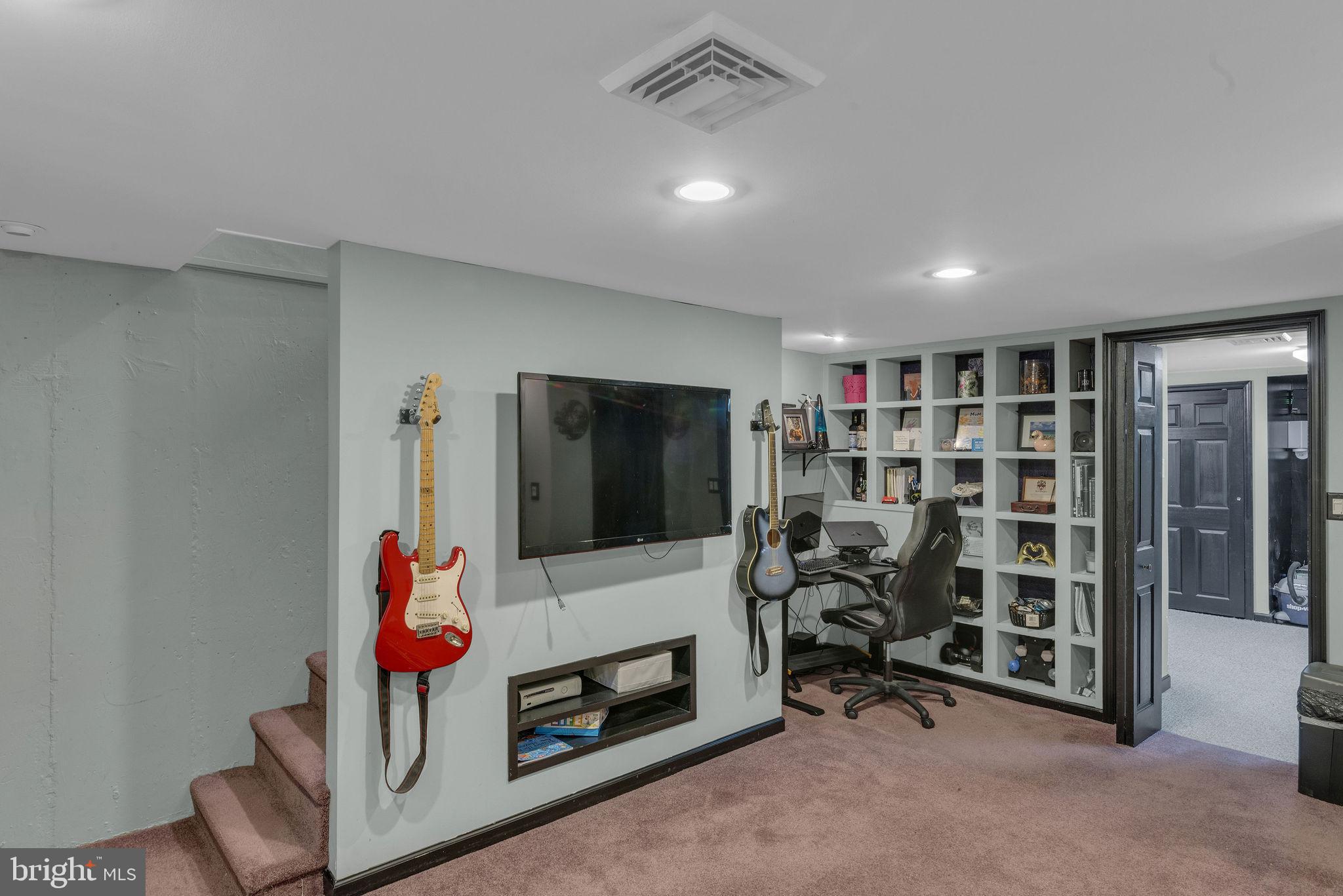 959 Brenton Rd