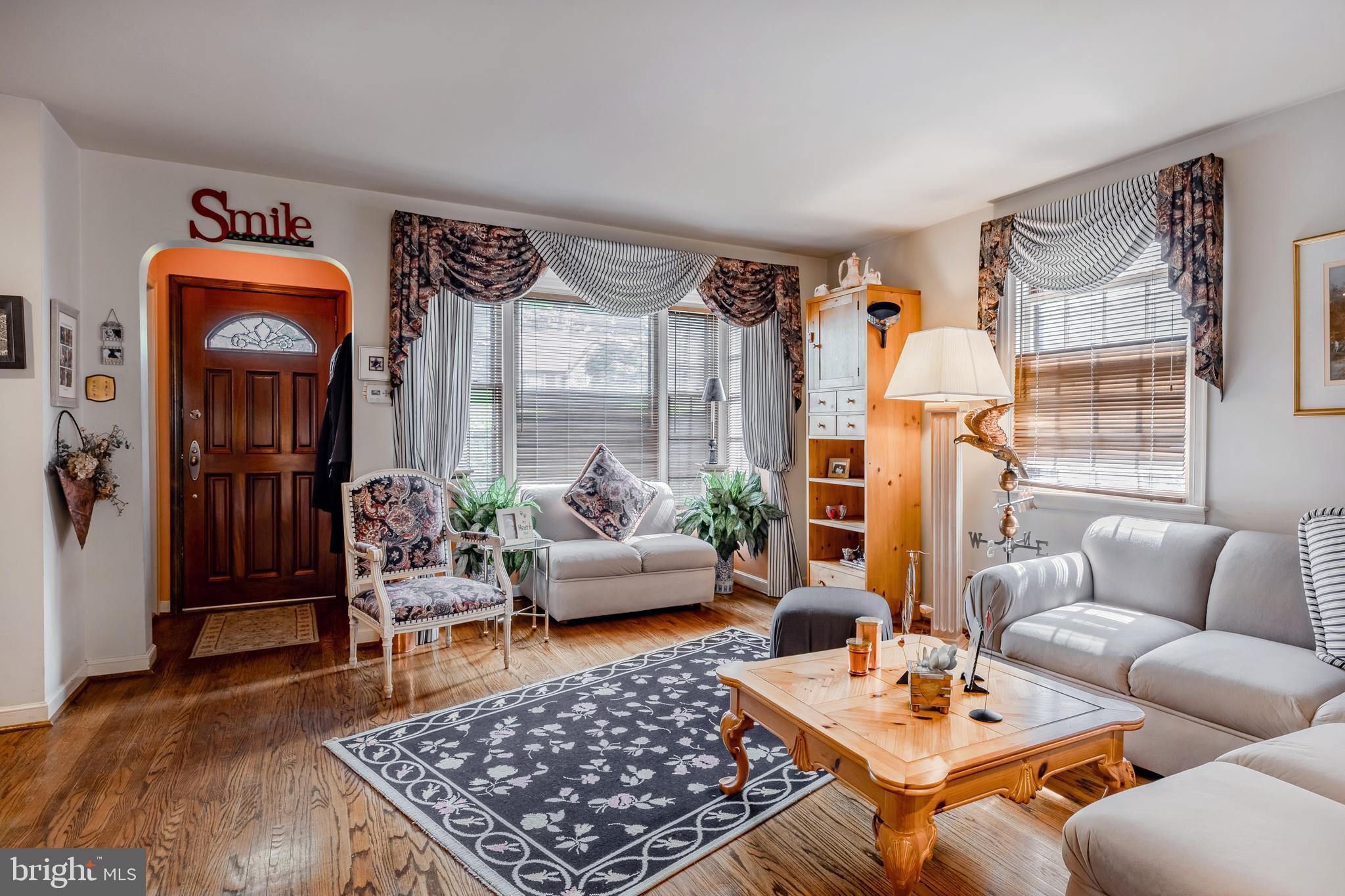 1640 Surrey Ln