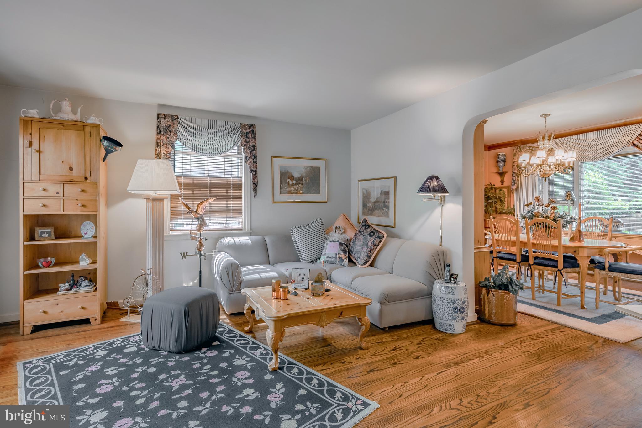 1640 Surrey Ln