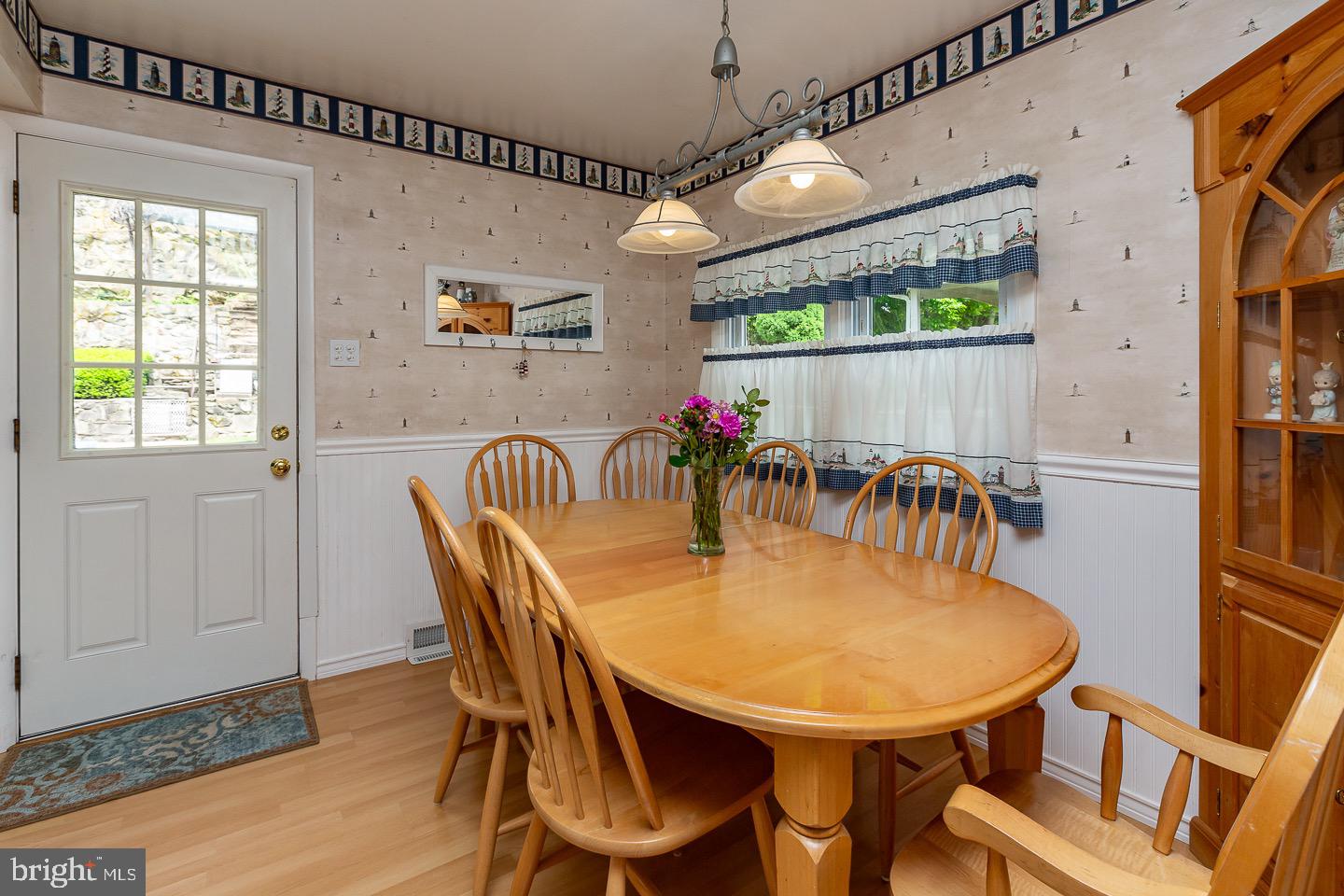 244 Glendale Rd