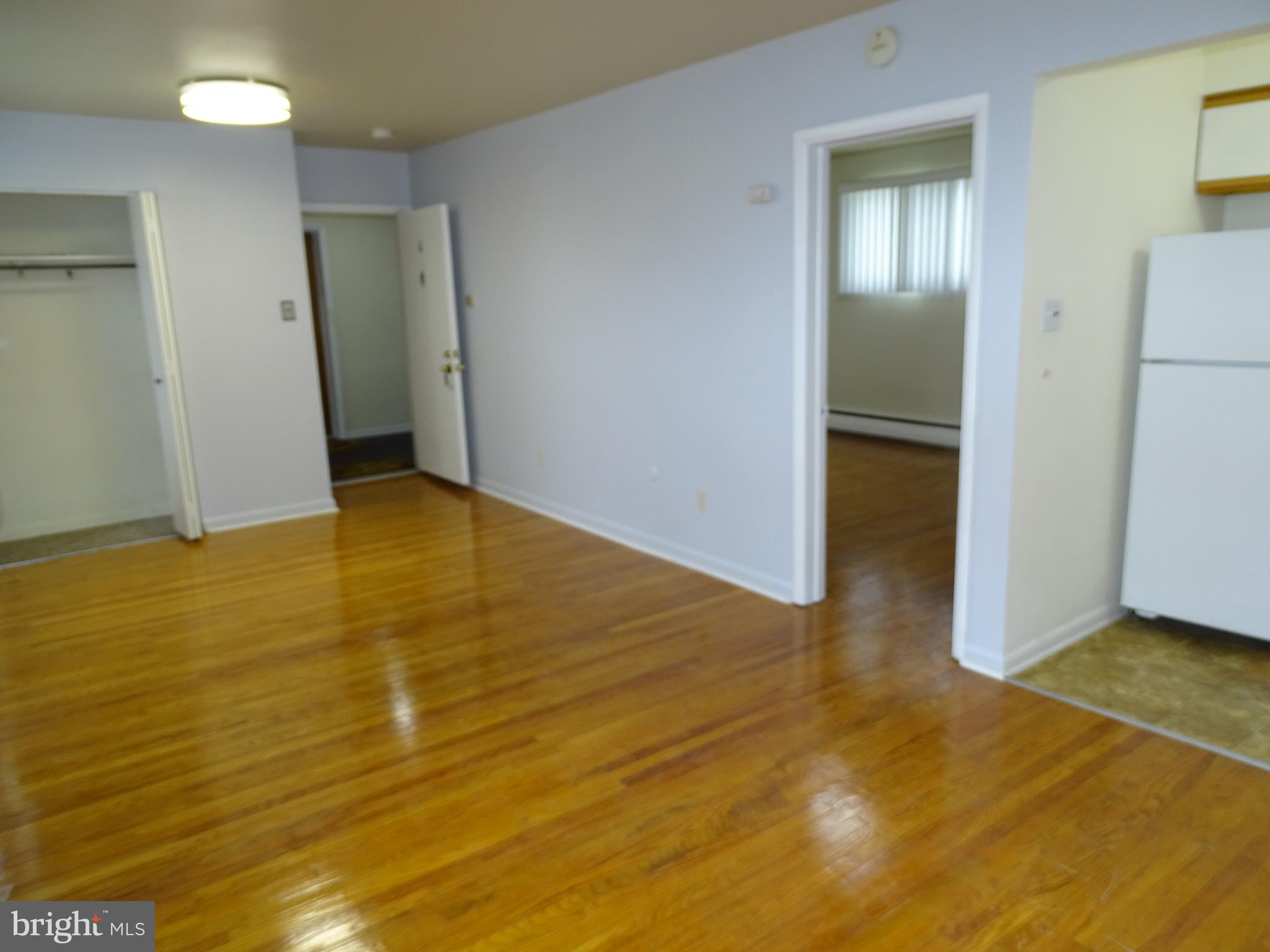 107 W EAGLE RD
