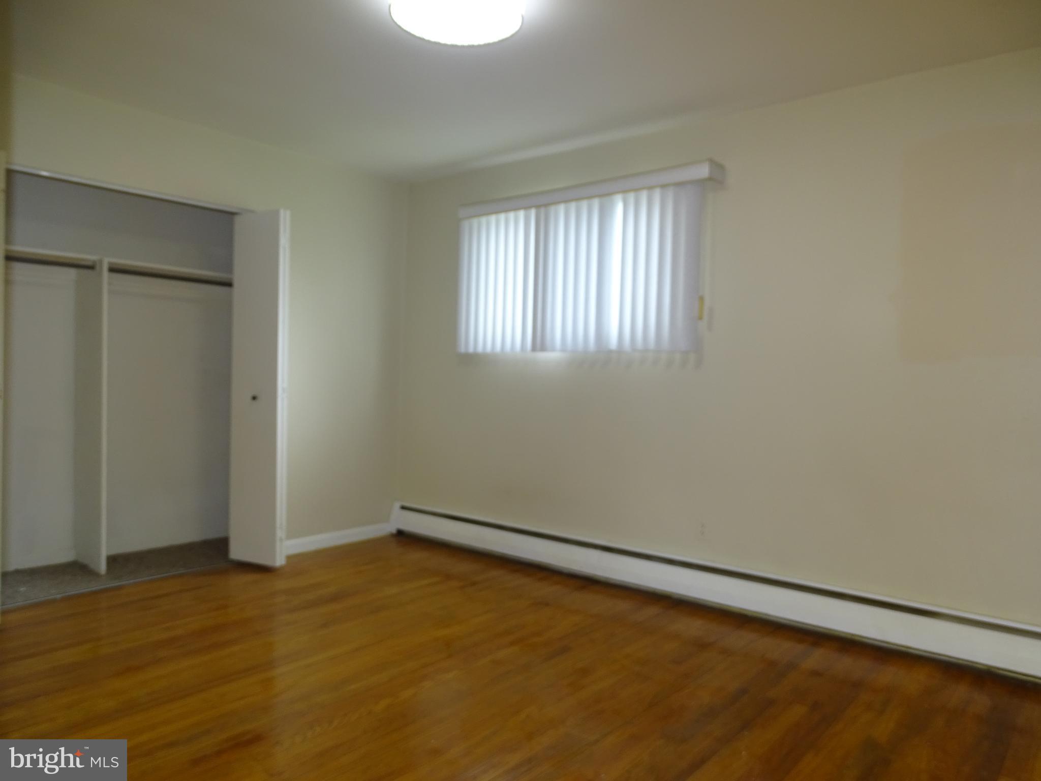 107 W EAGLE RD