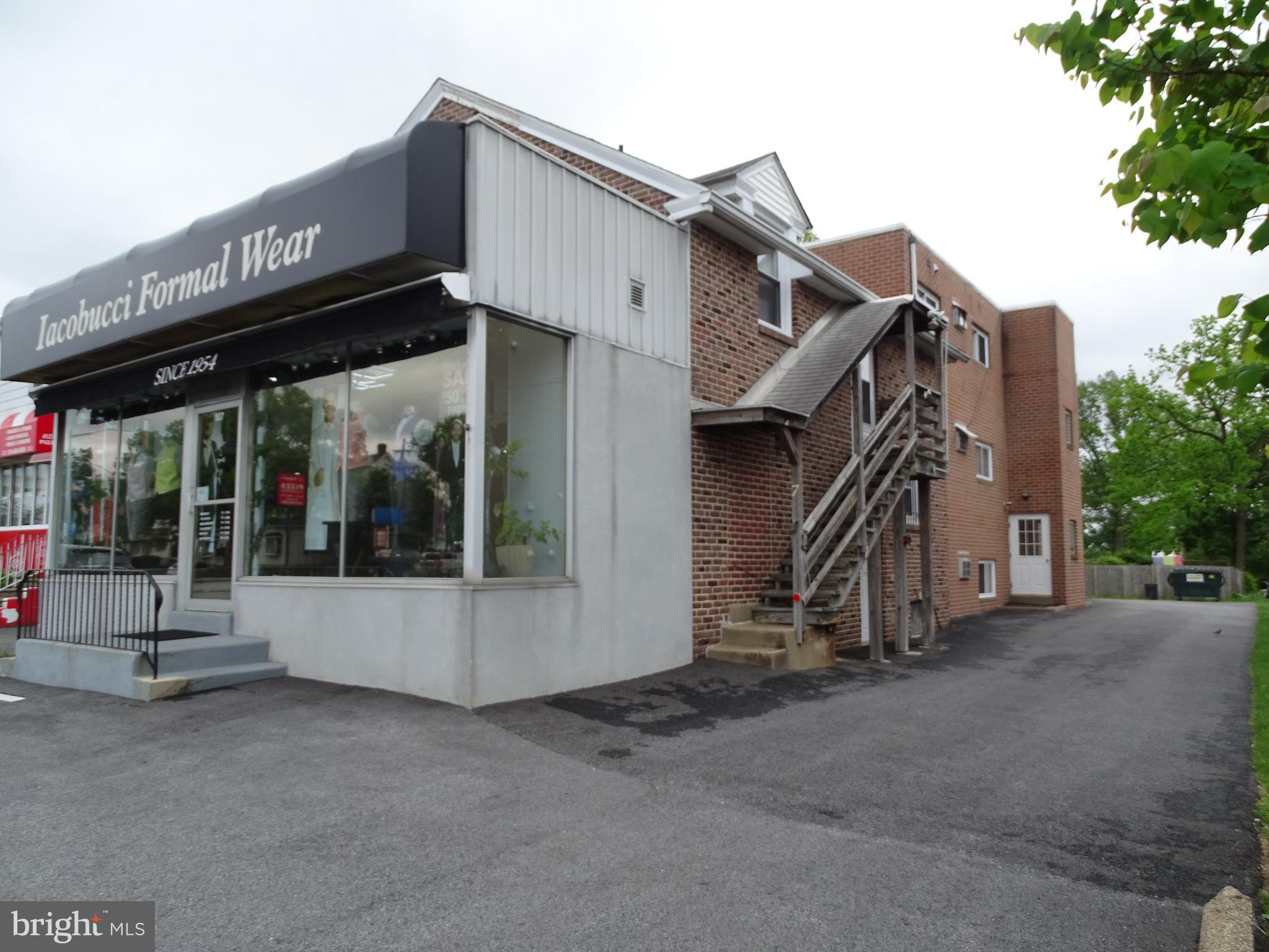 107 W EAGLE RD