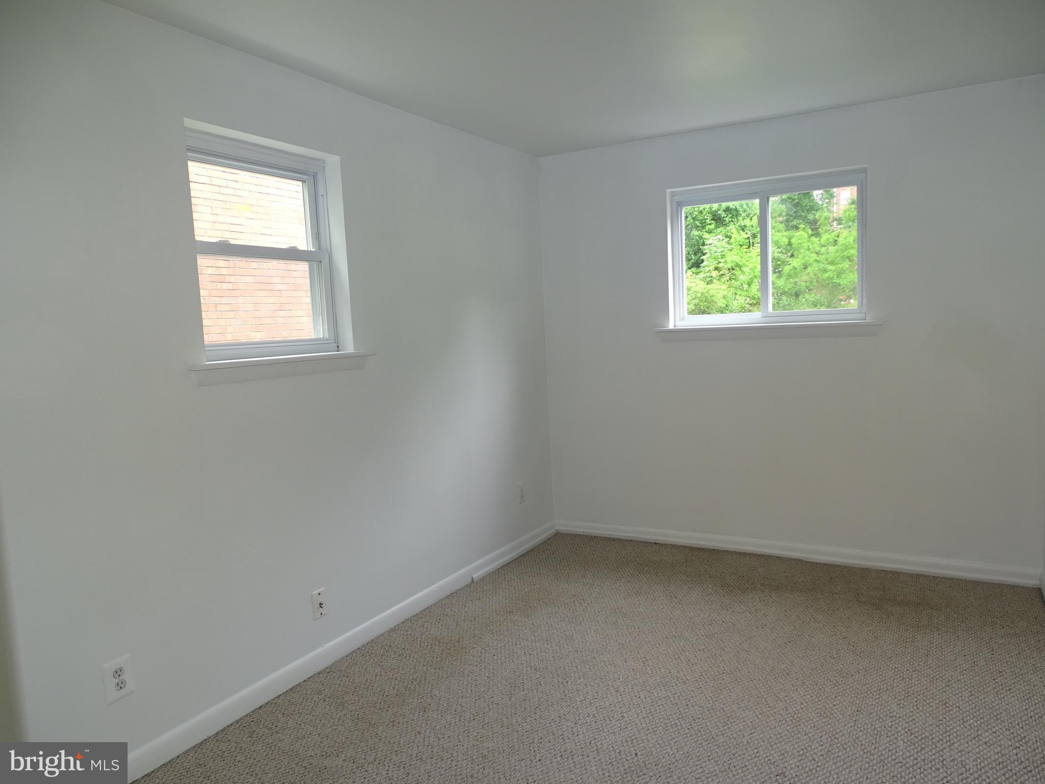 4427 Rosemont Ave