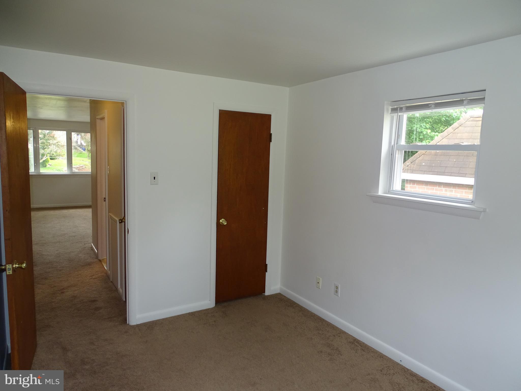 4427 Rosemont Ave