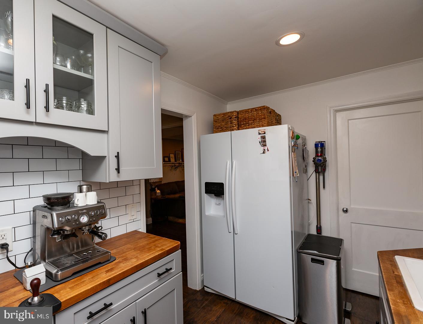 958 Bryan St