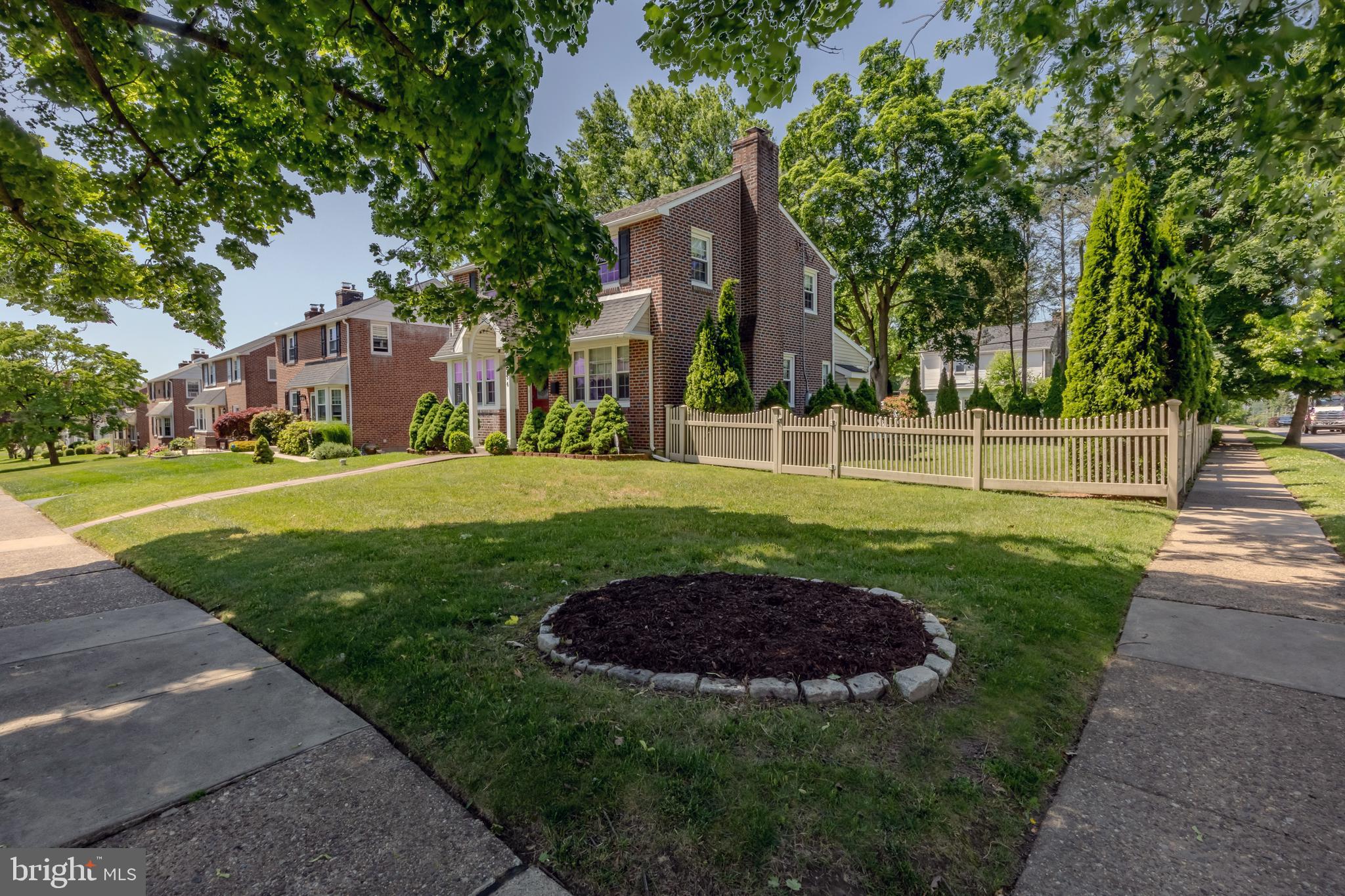 256 James Dr