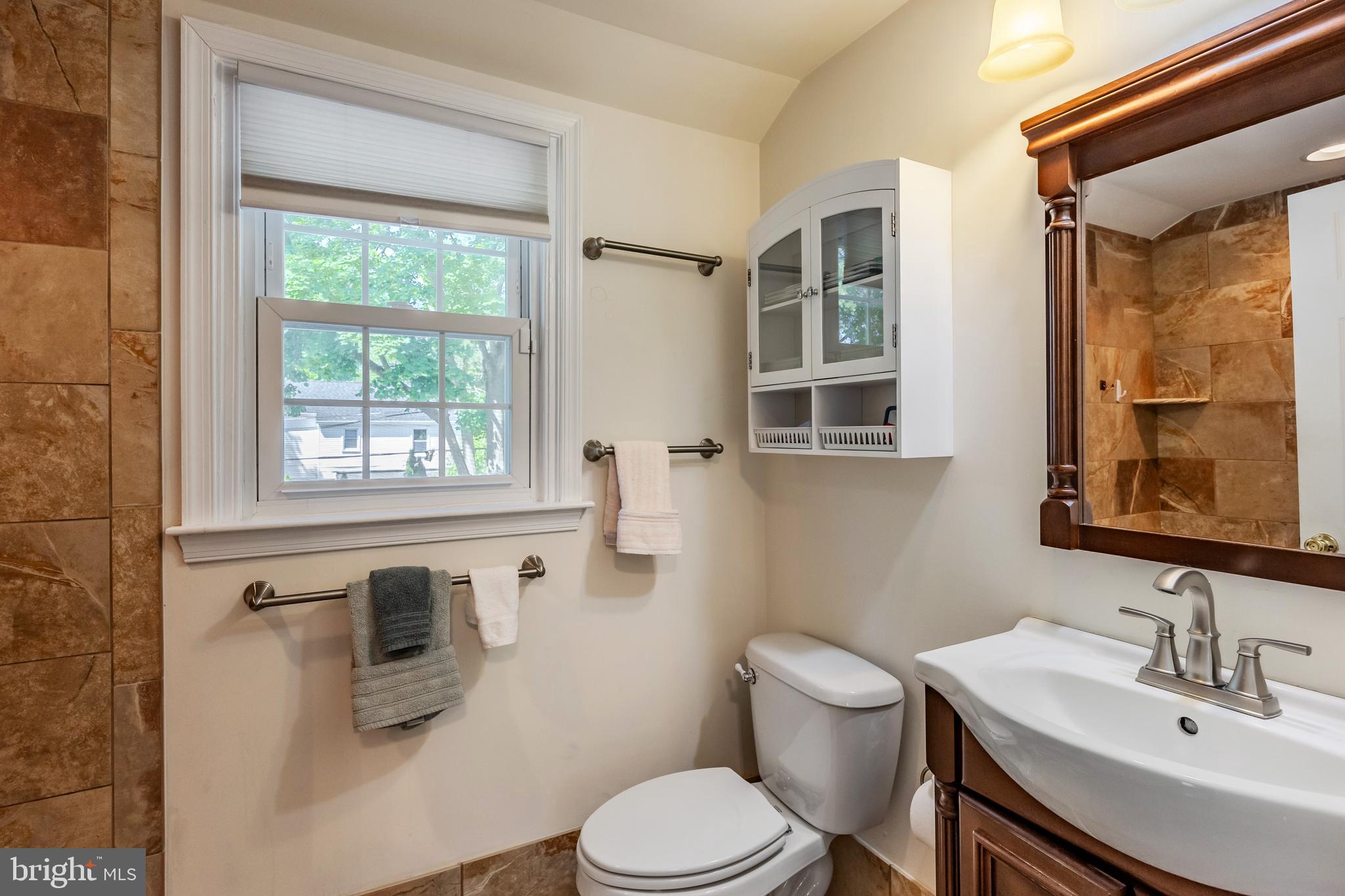 256 James Dr