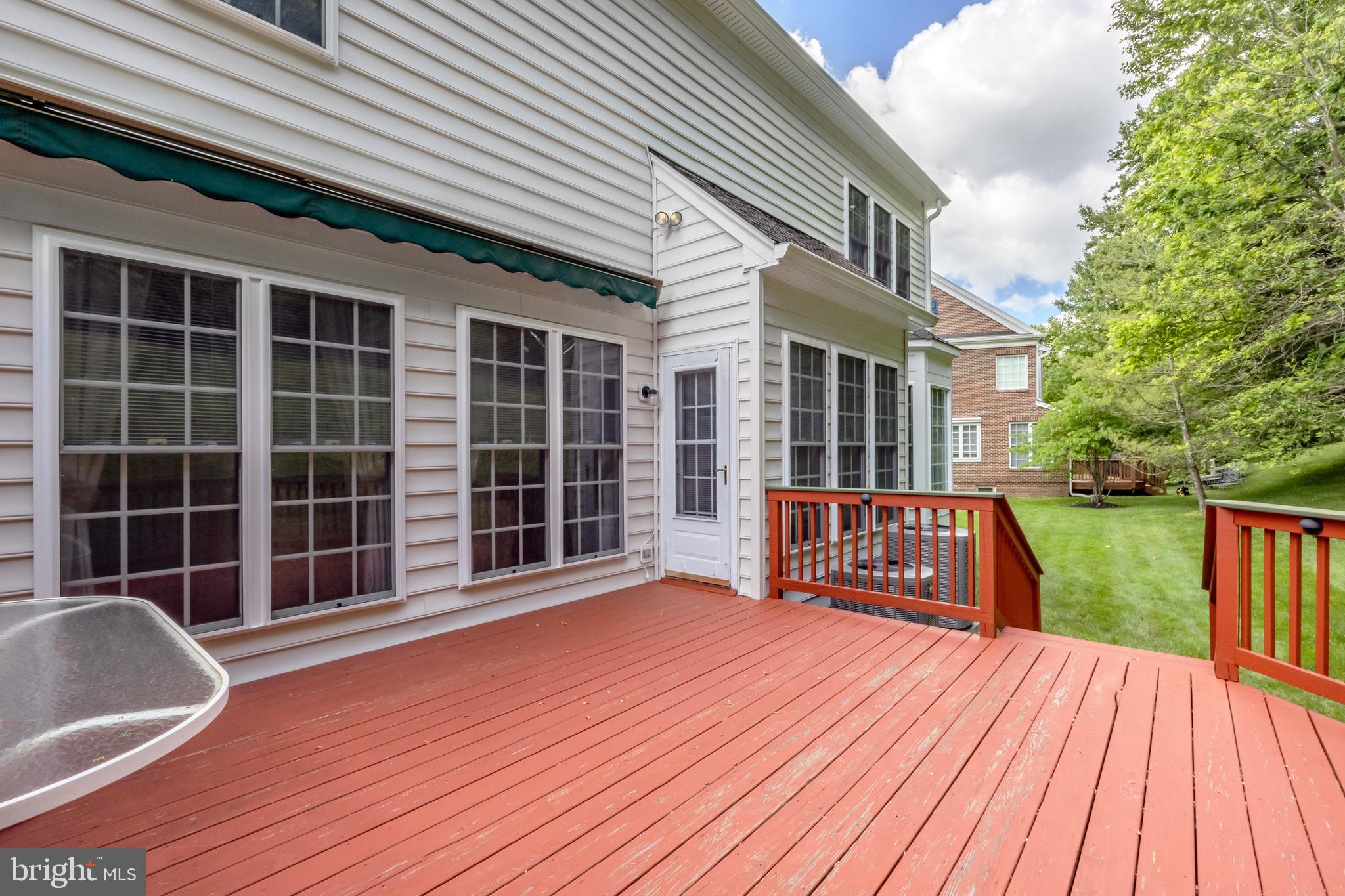 208 Excalibur Dr