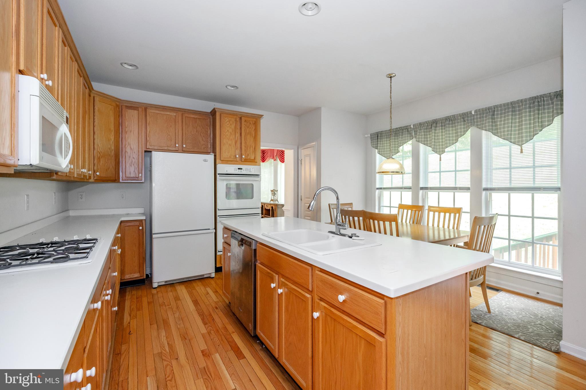 208 Excalibur Dr
