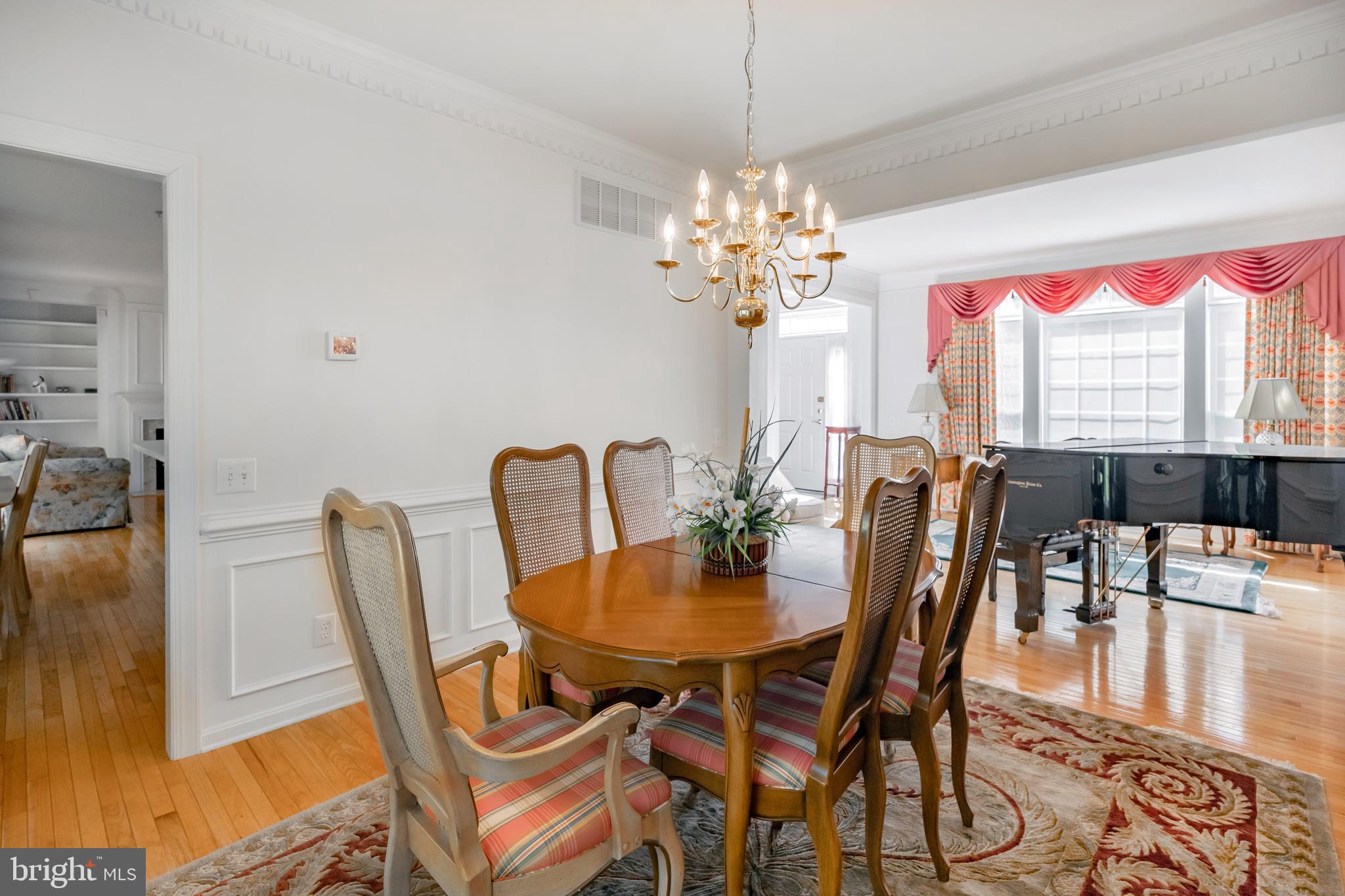 208 Excalibur Dr