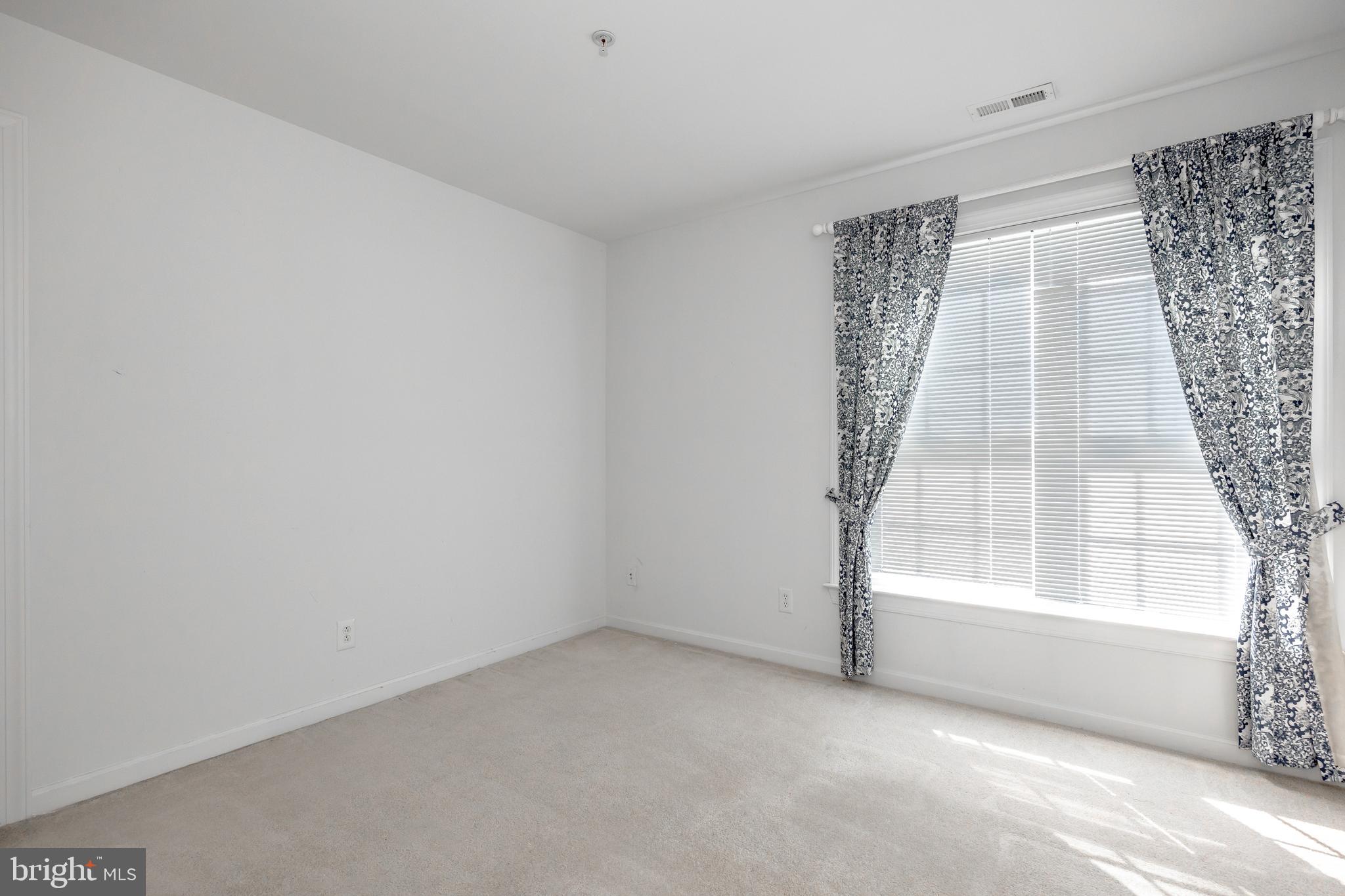 208 Excalibur Dr