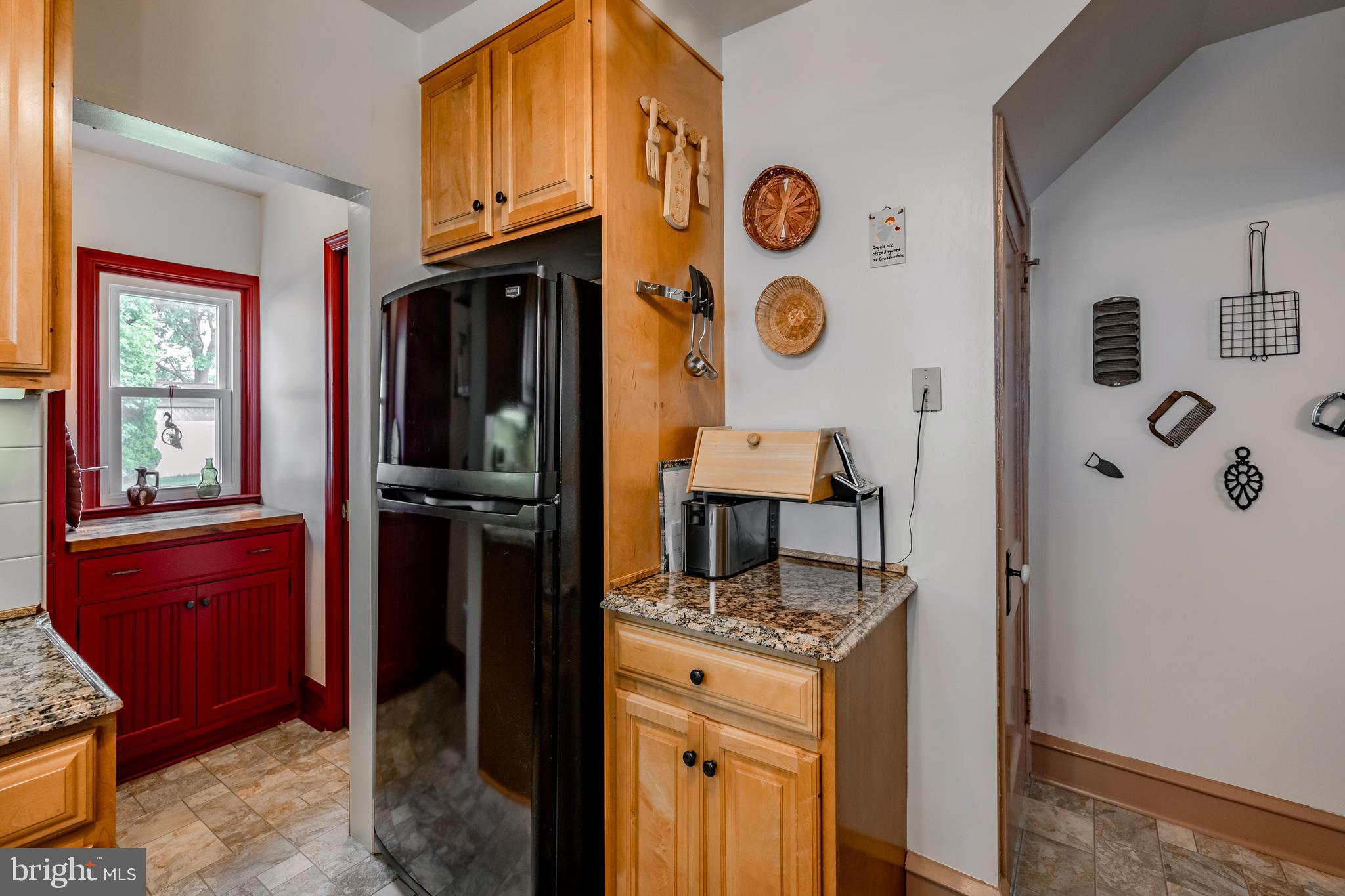 10 Kathmere Rd