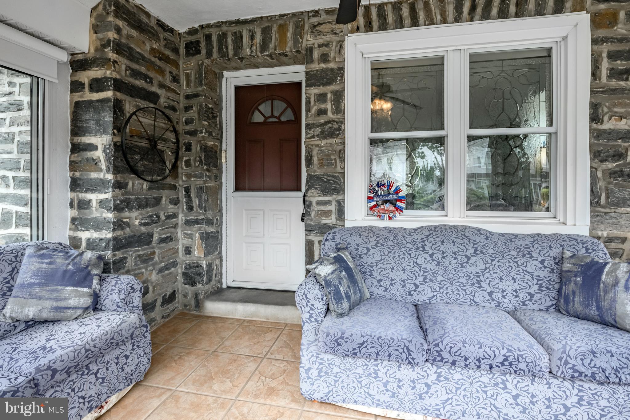 10 Kathmere Rd