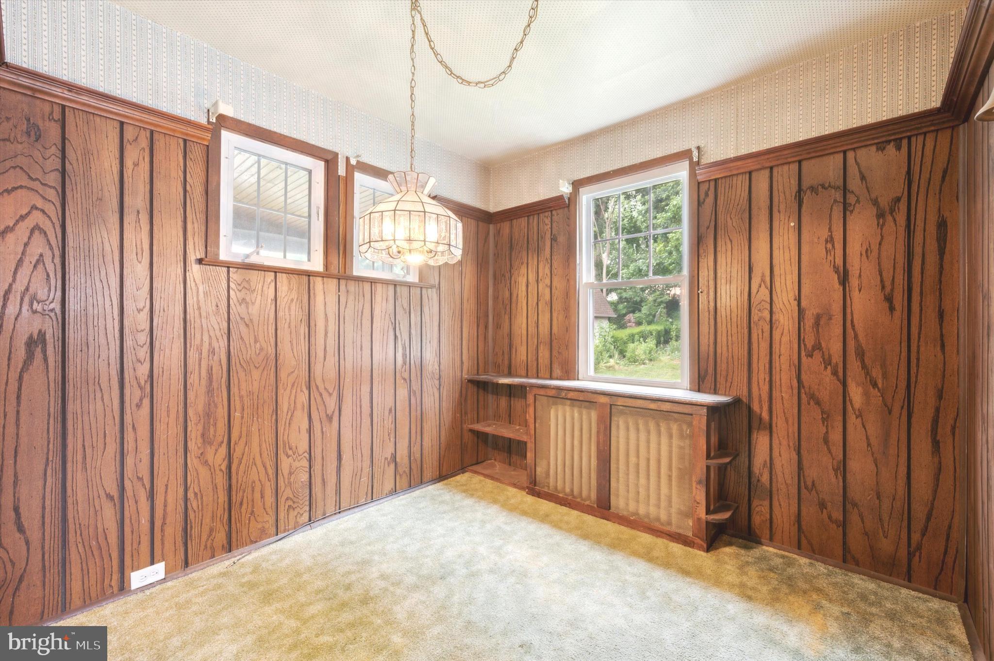 507 Valley Rd