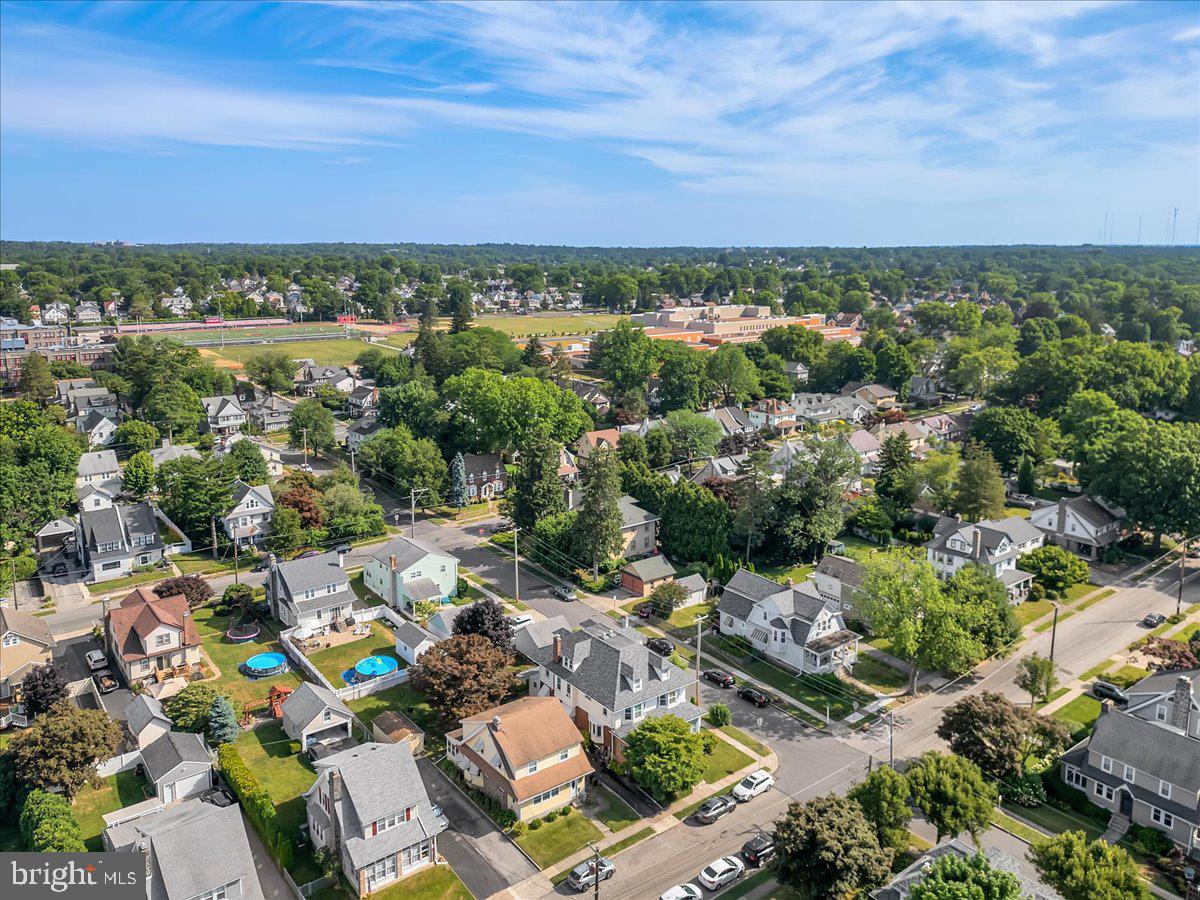 30 Kathmere Rd