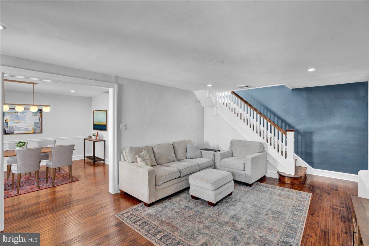 30 Kathmere Rd