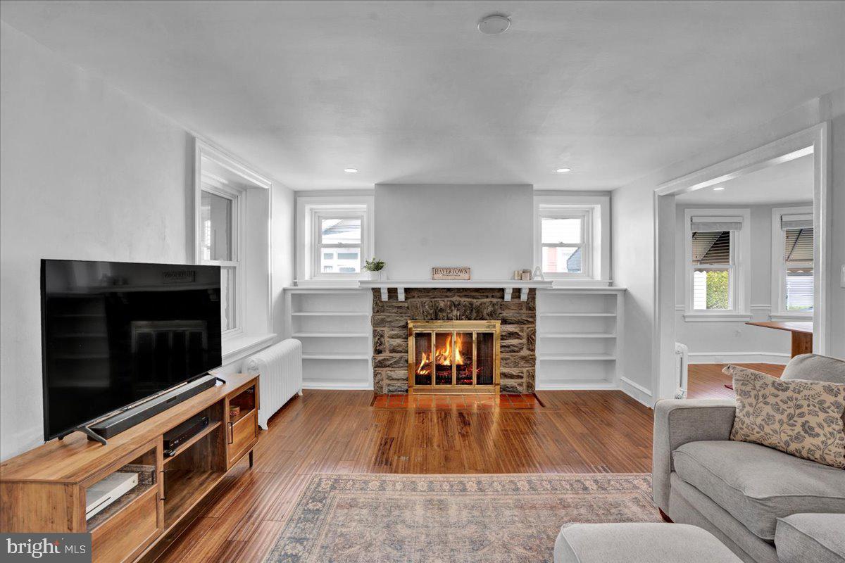 30 Kathmere Rd