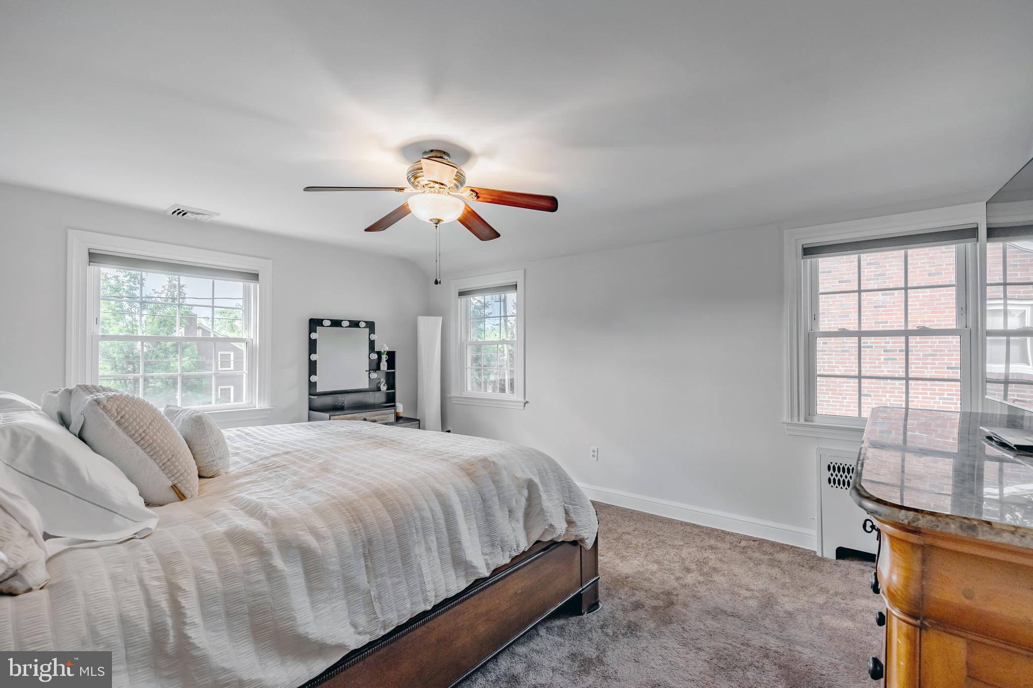 148 W Clearfield Rd