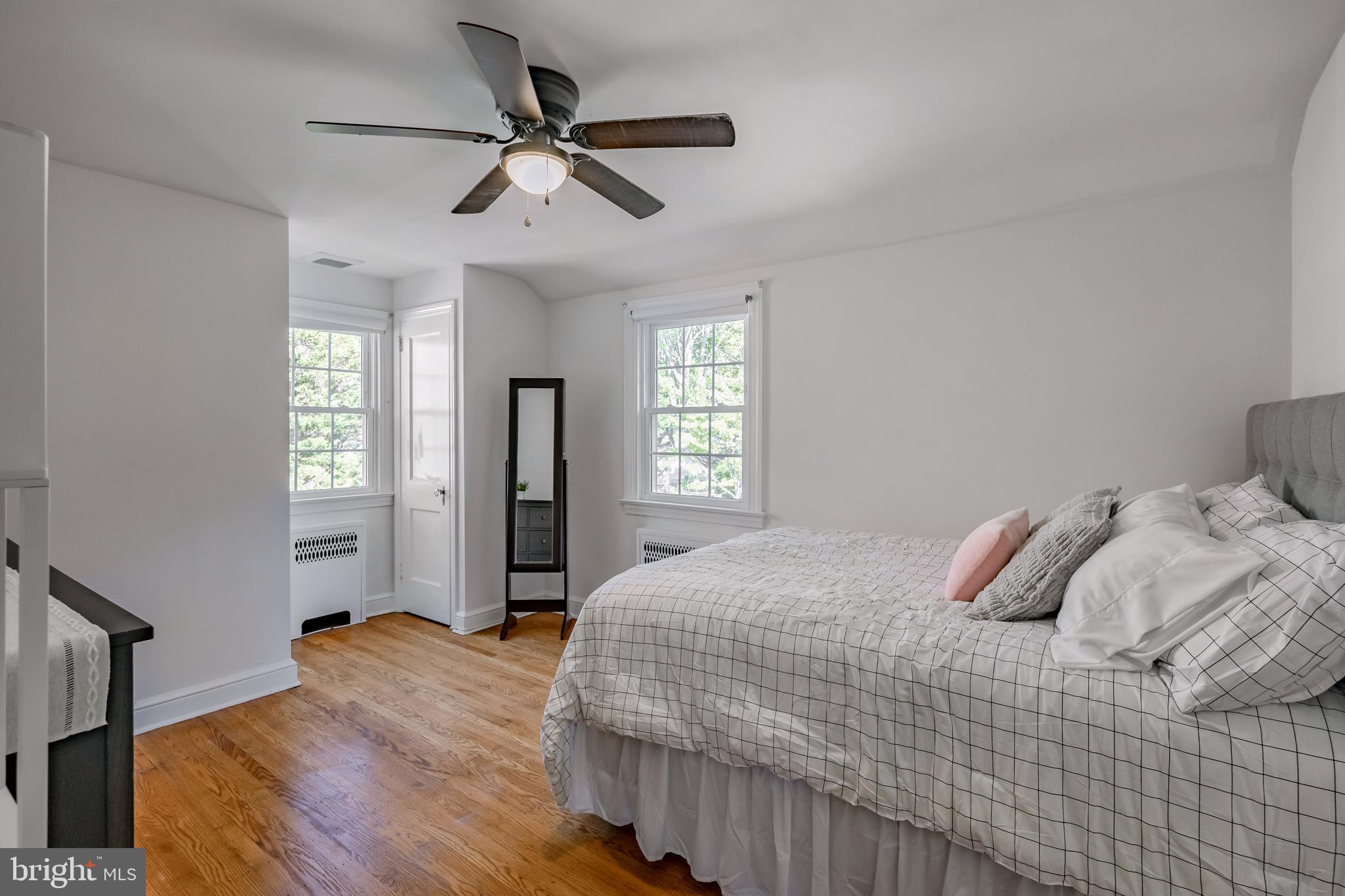 148 W Clearfield Rd