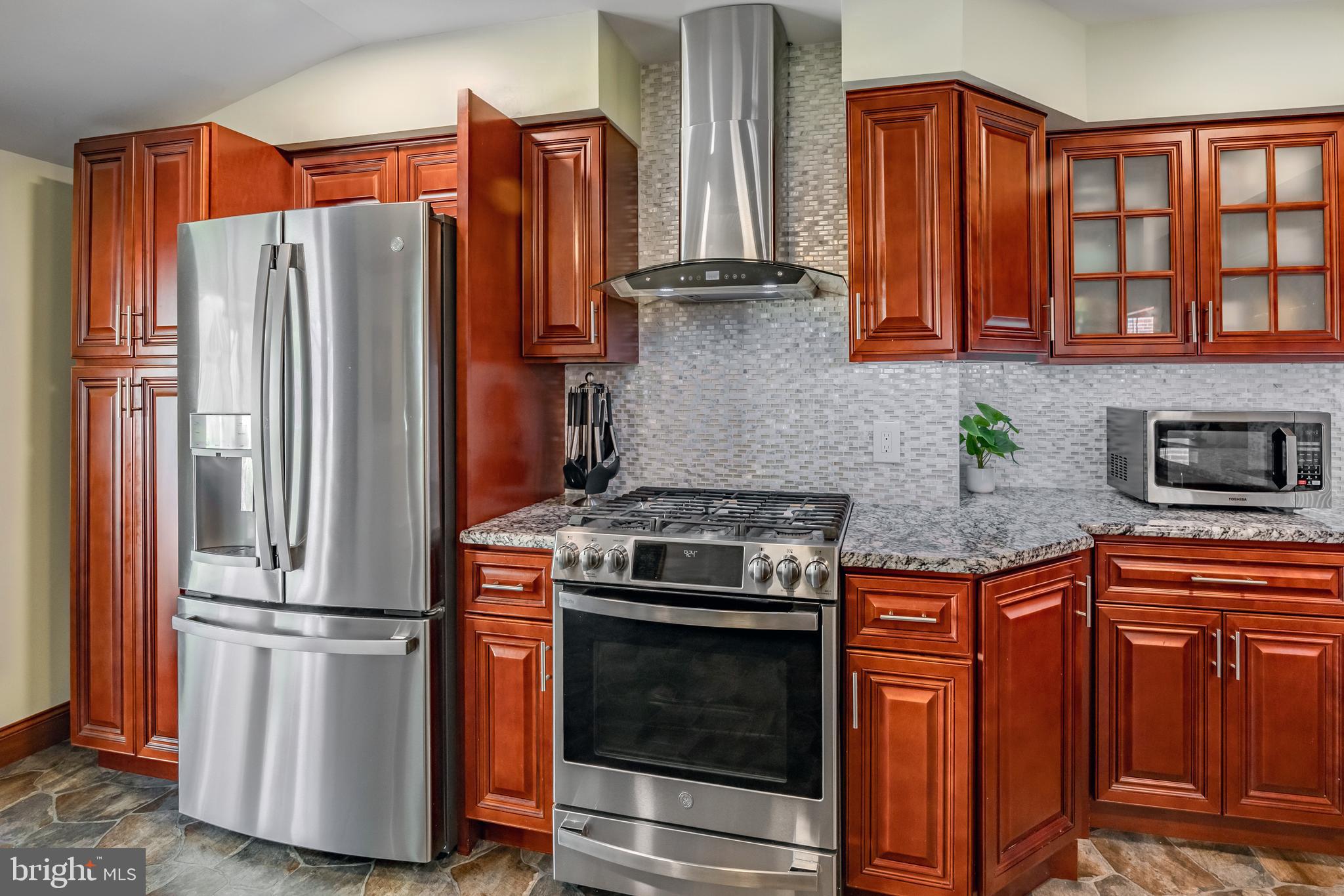 148 W Clearfield Rd