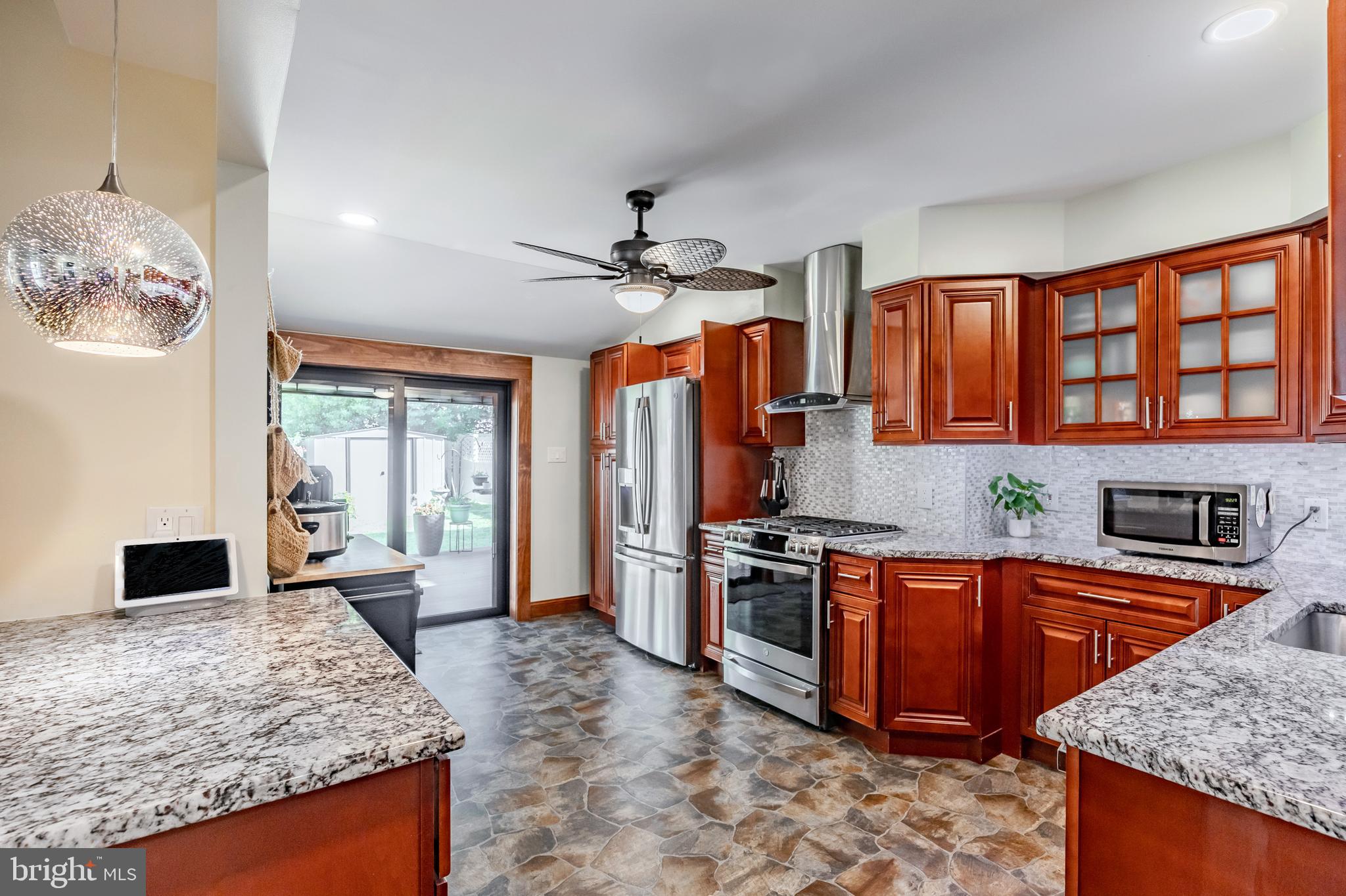 148 W Clearfield Rd