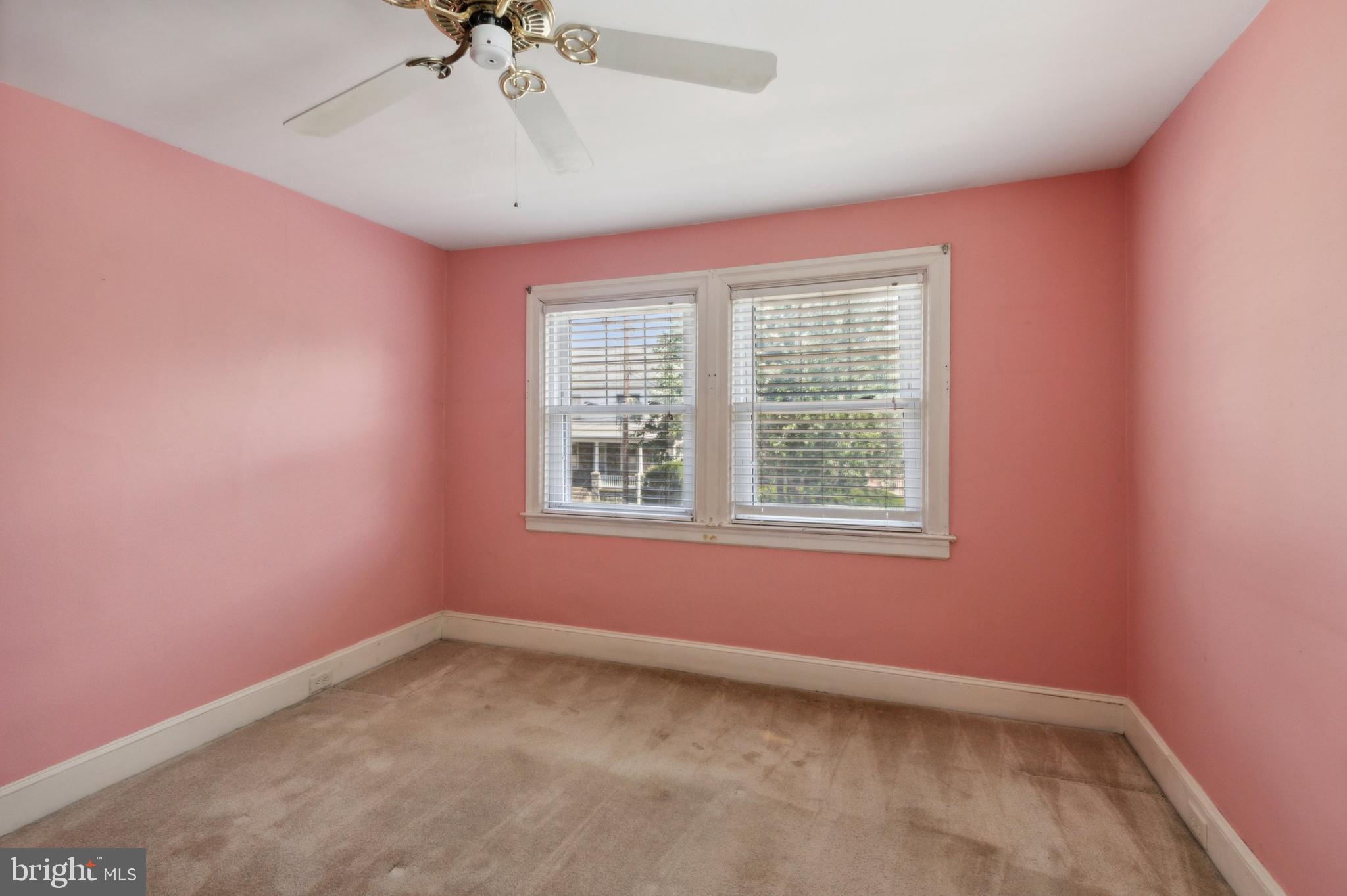 40 Hastings Ave