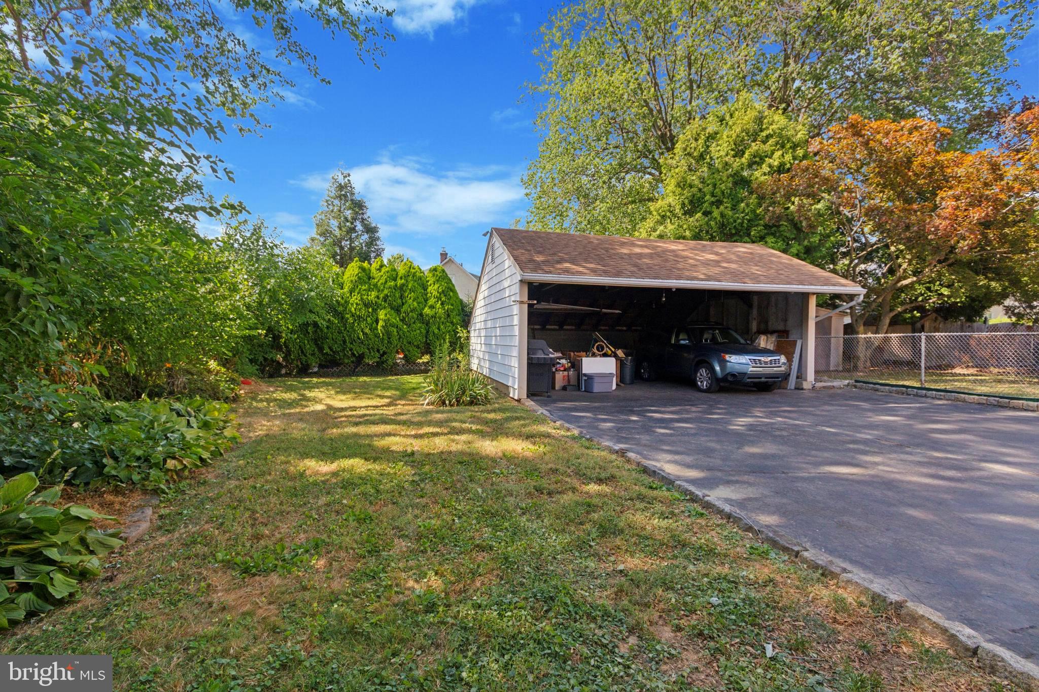 40 Hastings Ave