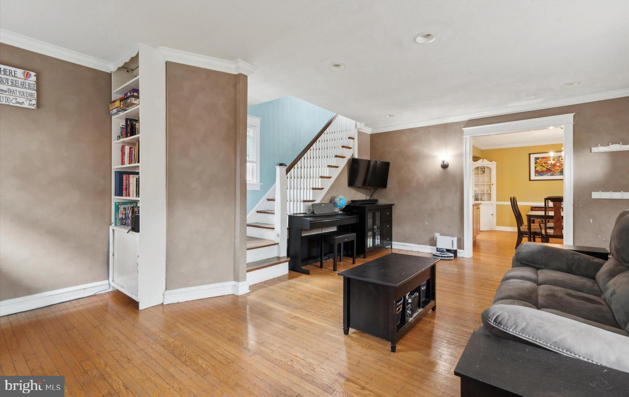 2316 Belmont Ave