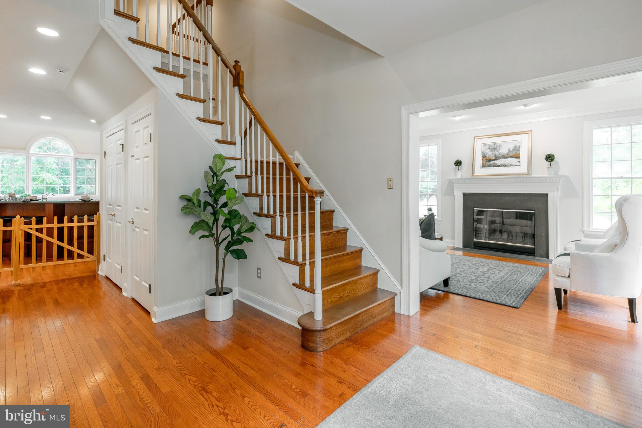 104 Leighton Dr