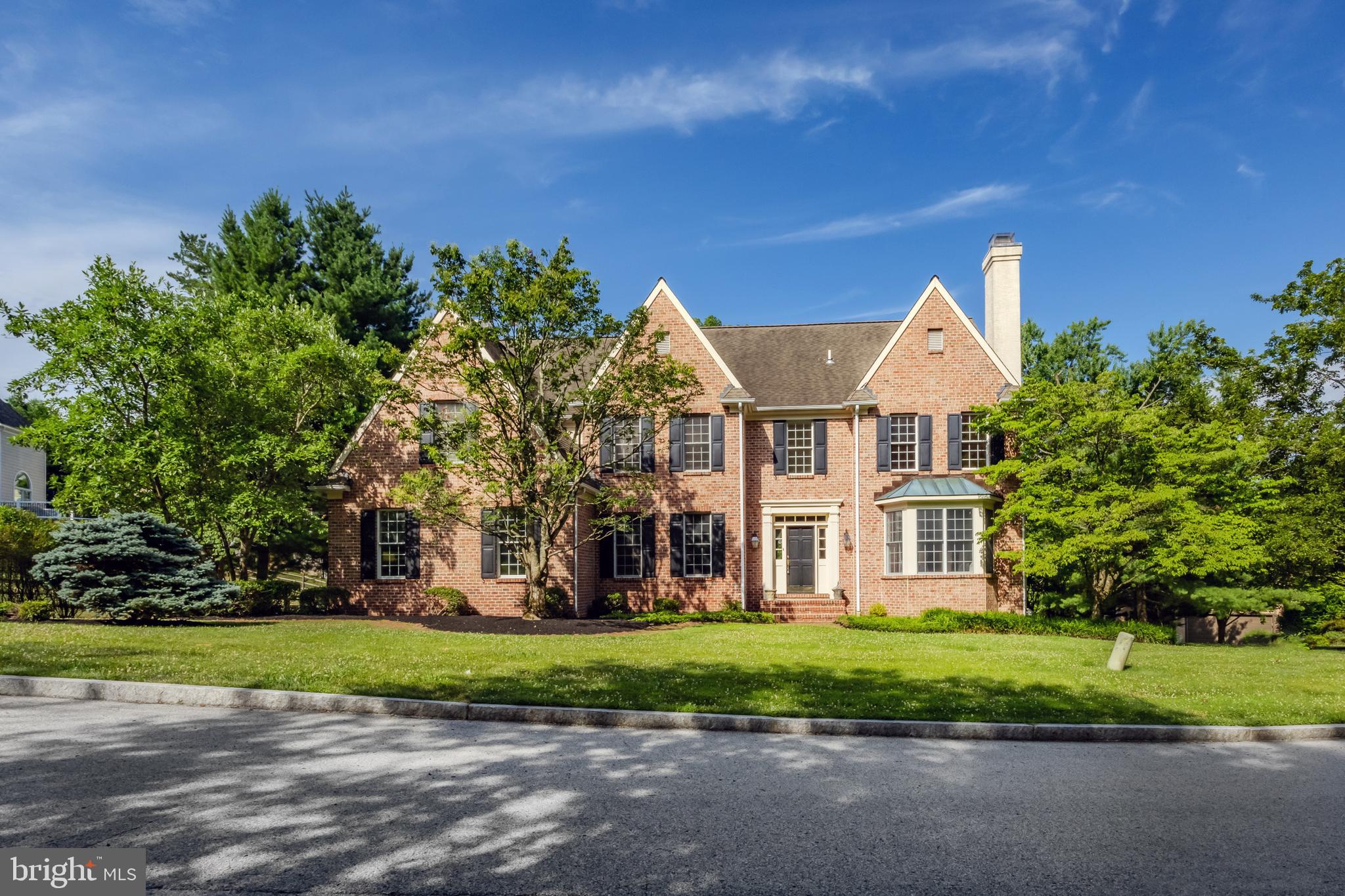 104 Leighton Dr