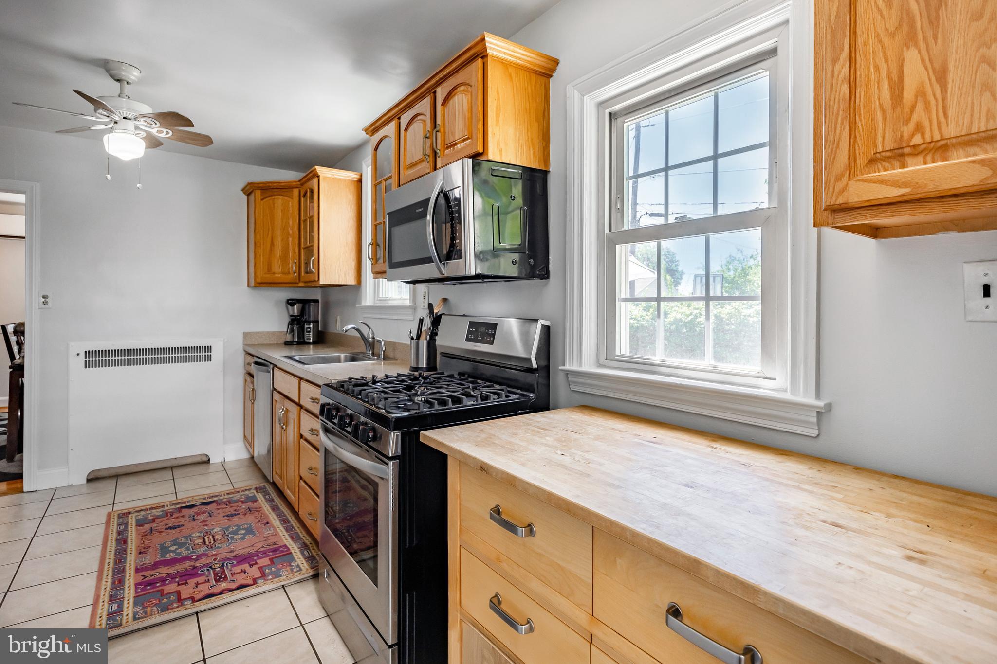 1409 Burmont Rd