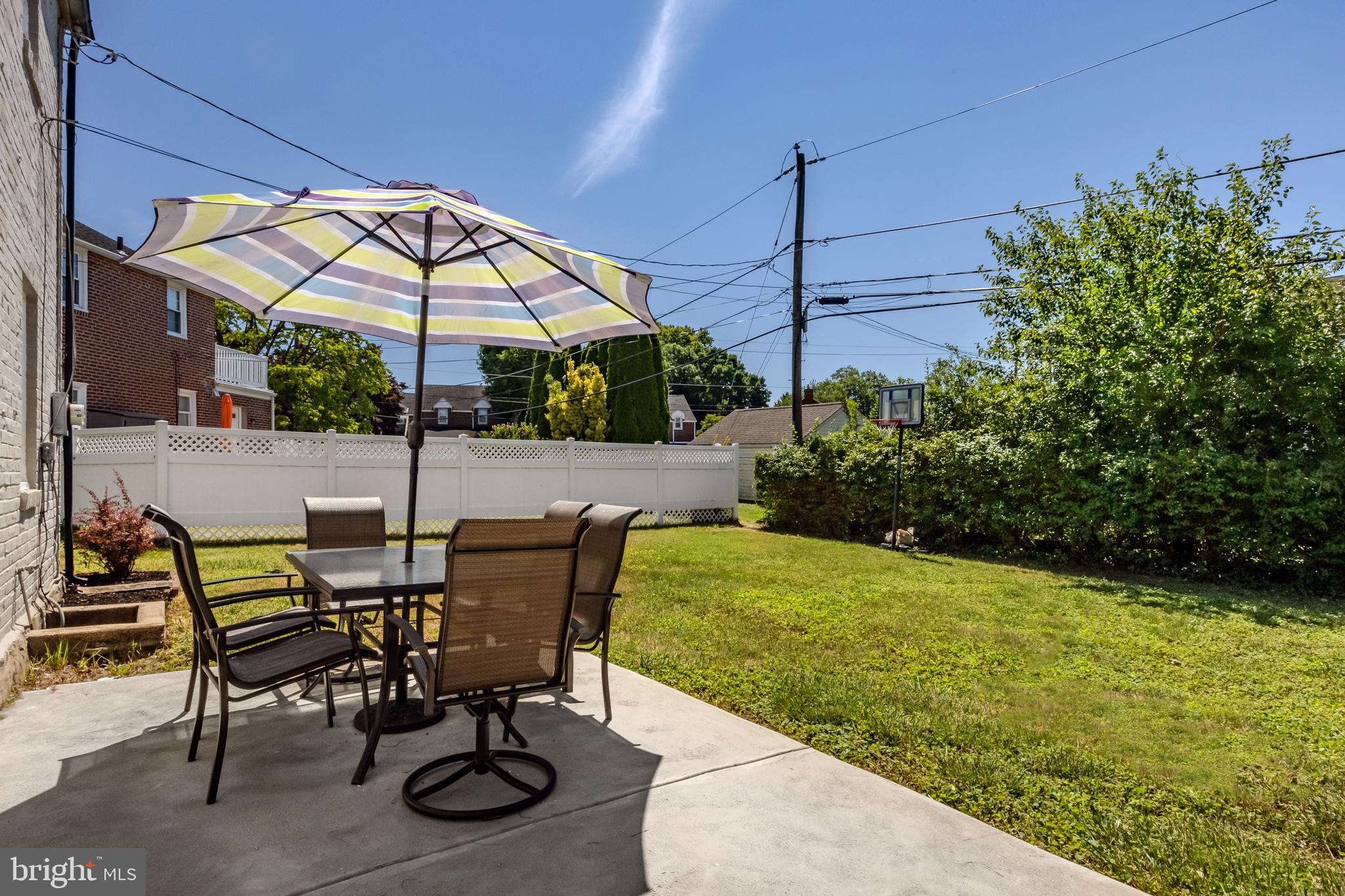 1409 Burmont Rd