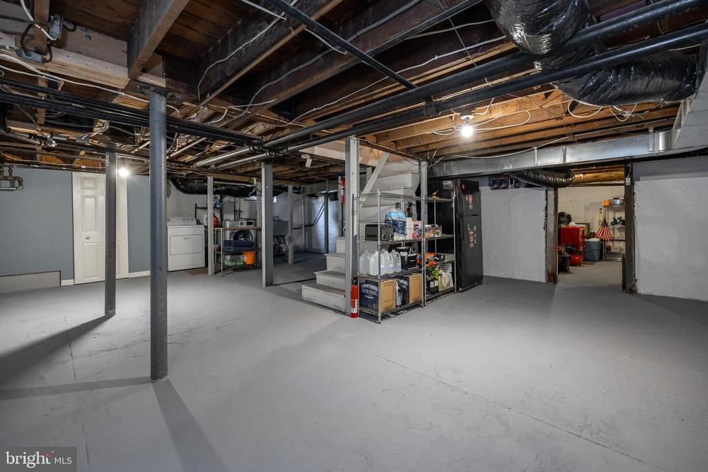 901 Drexel Ave
