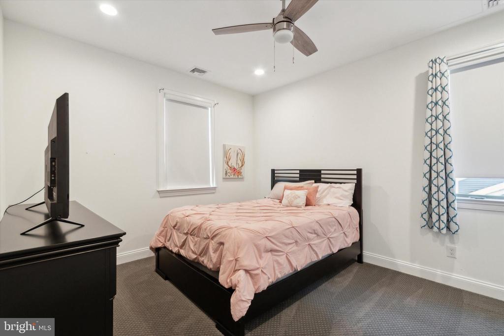 186 Marple Rd