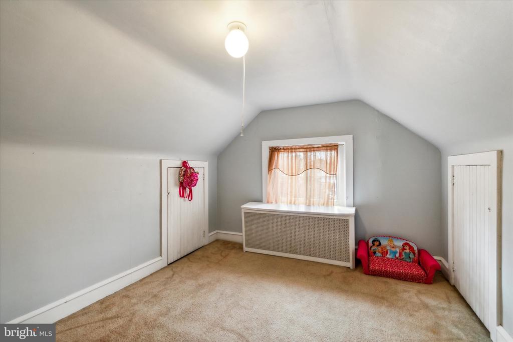 717 Drexel Ave
