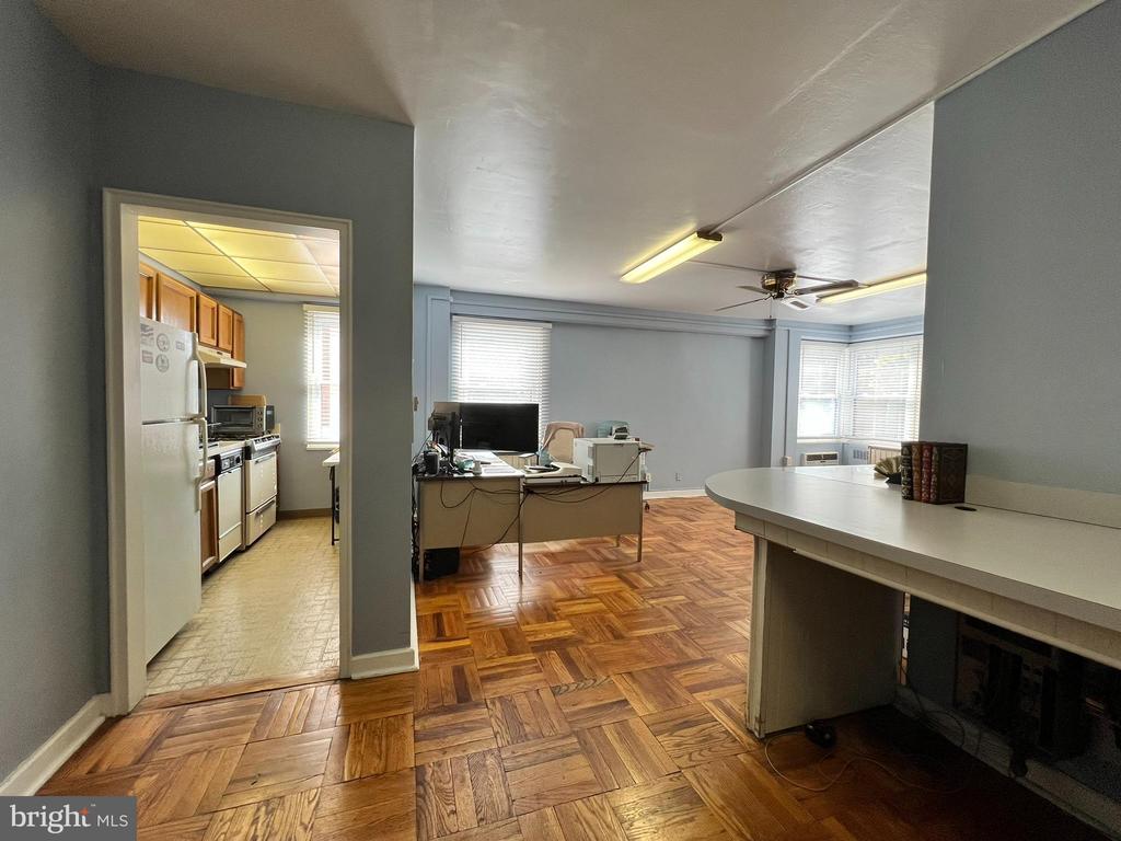 80 W Baltimore Ave #C14