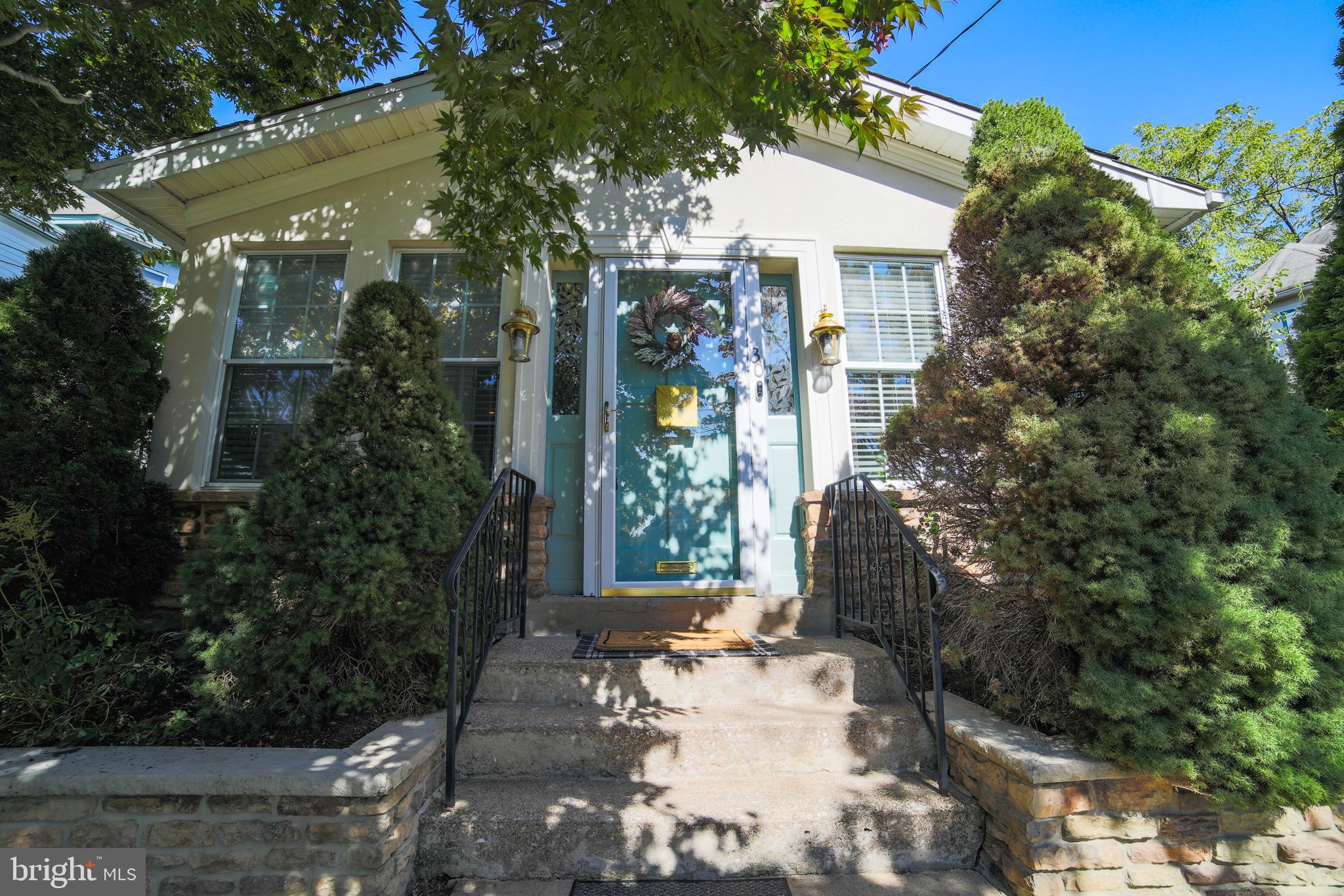 30 Ralston Ave