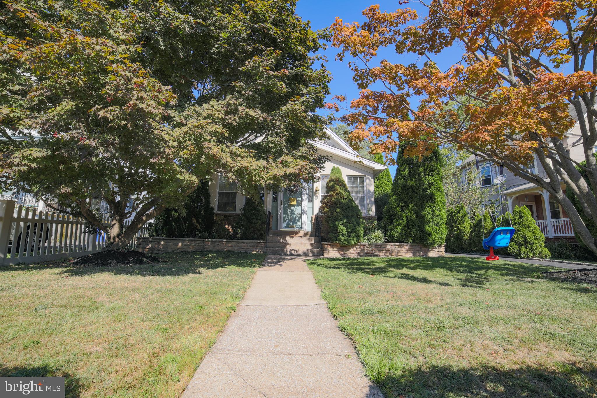 30 Ralston Ave