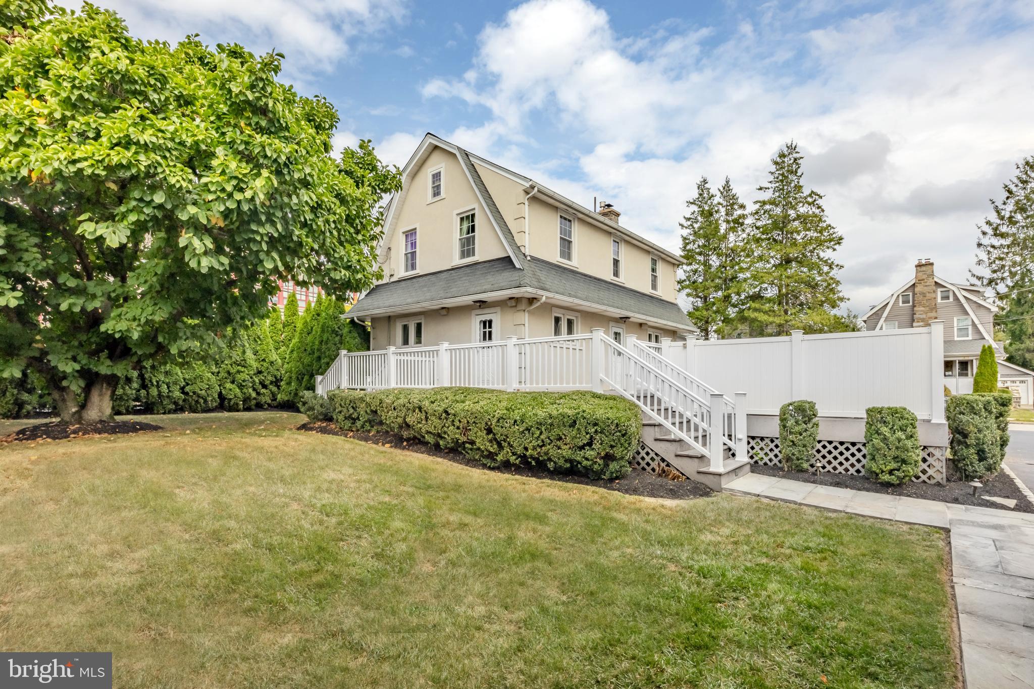 1 Golf Rd