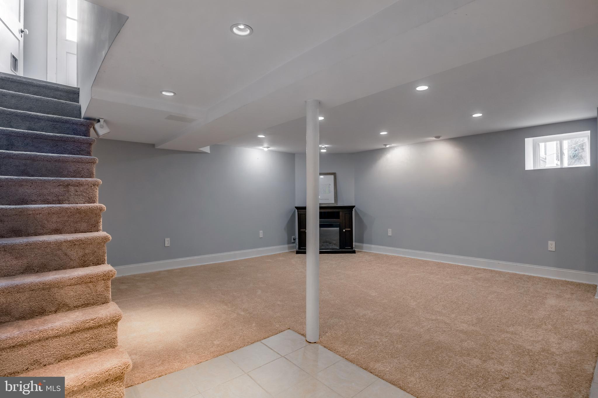 1 Golf Rd