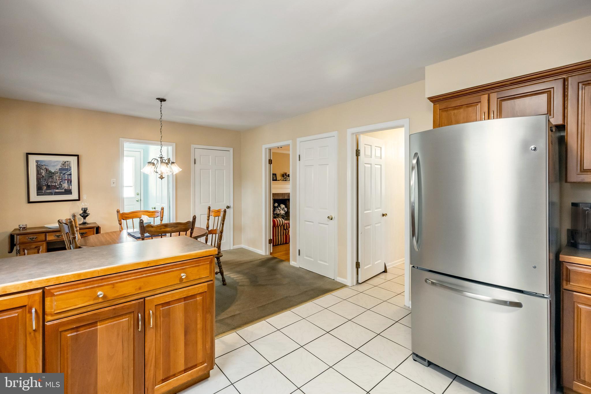 207 Laurel Ln